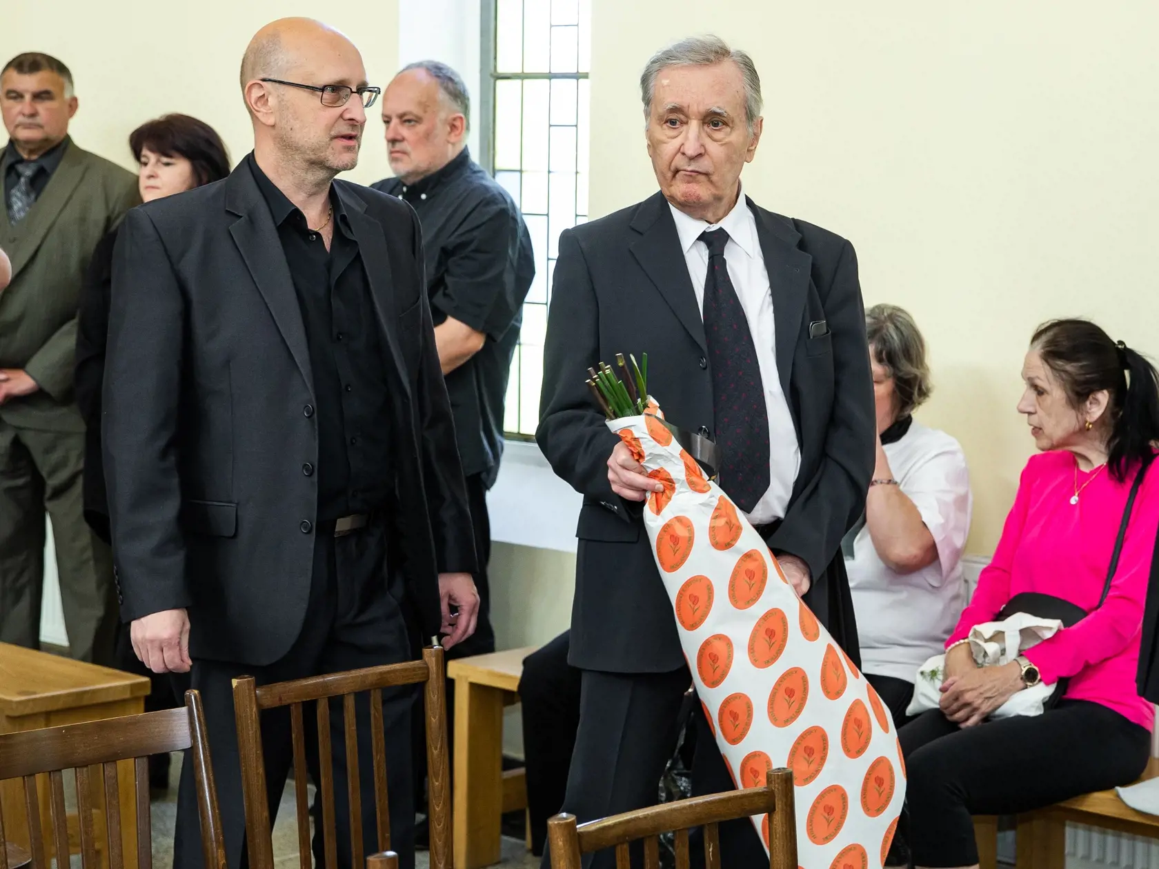 Posledná rozlúčka s českým hercom Josefom Abrhámom v kostole sv. Anežky České na Spořilově v Prahe. Na snímke Milan Markovič.