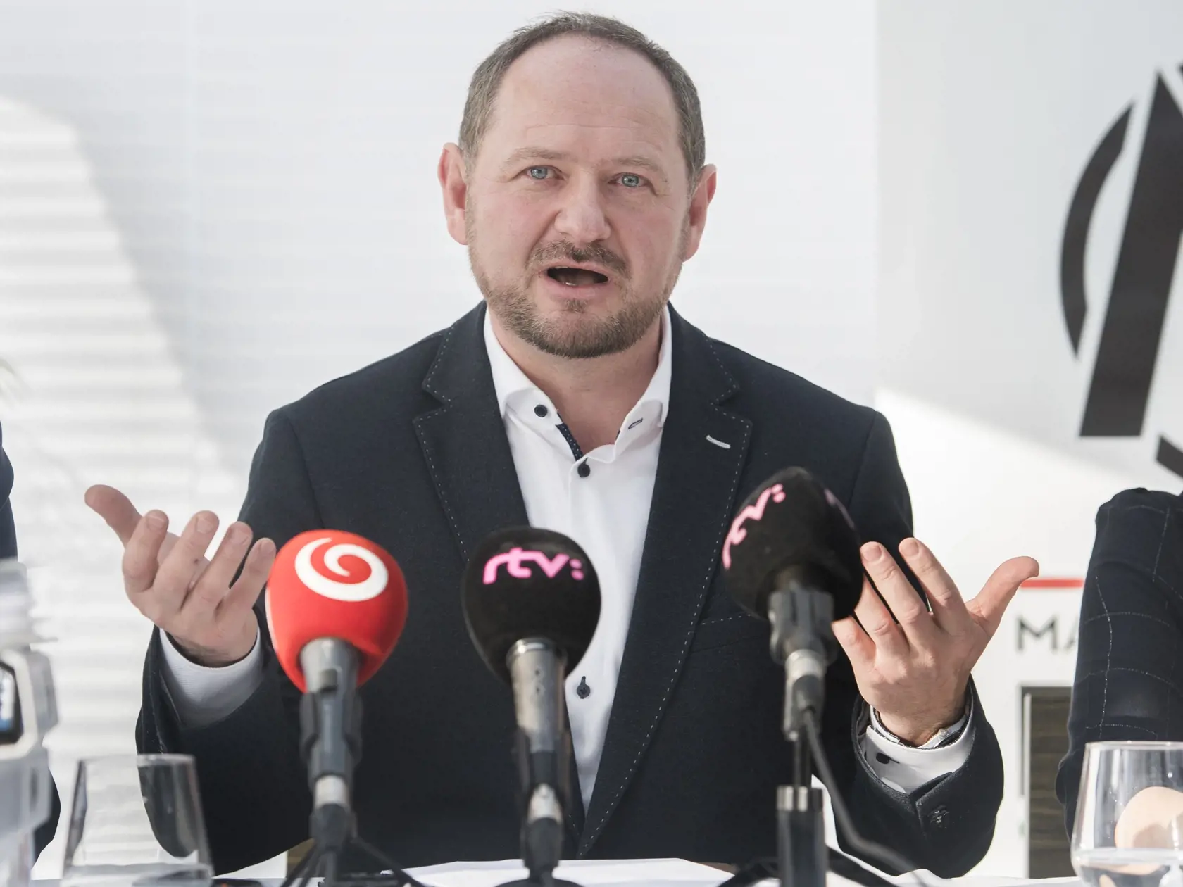Líder Maďarského fóra Zsolt Simon