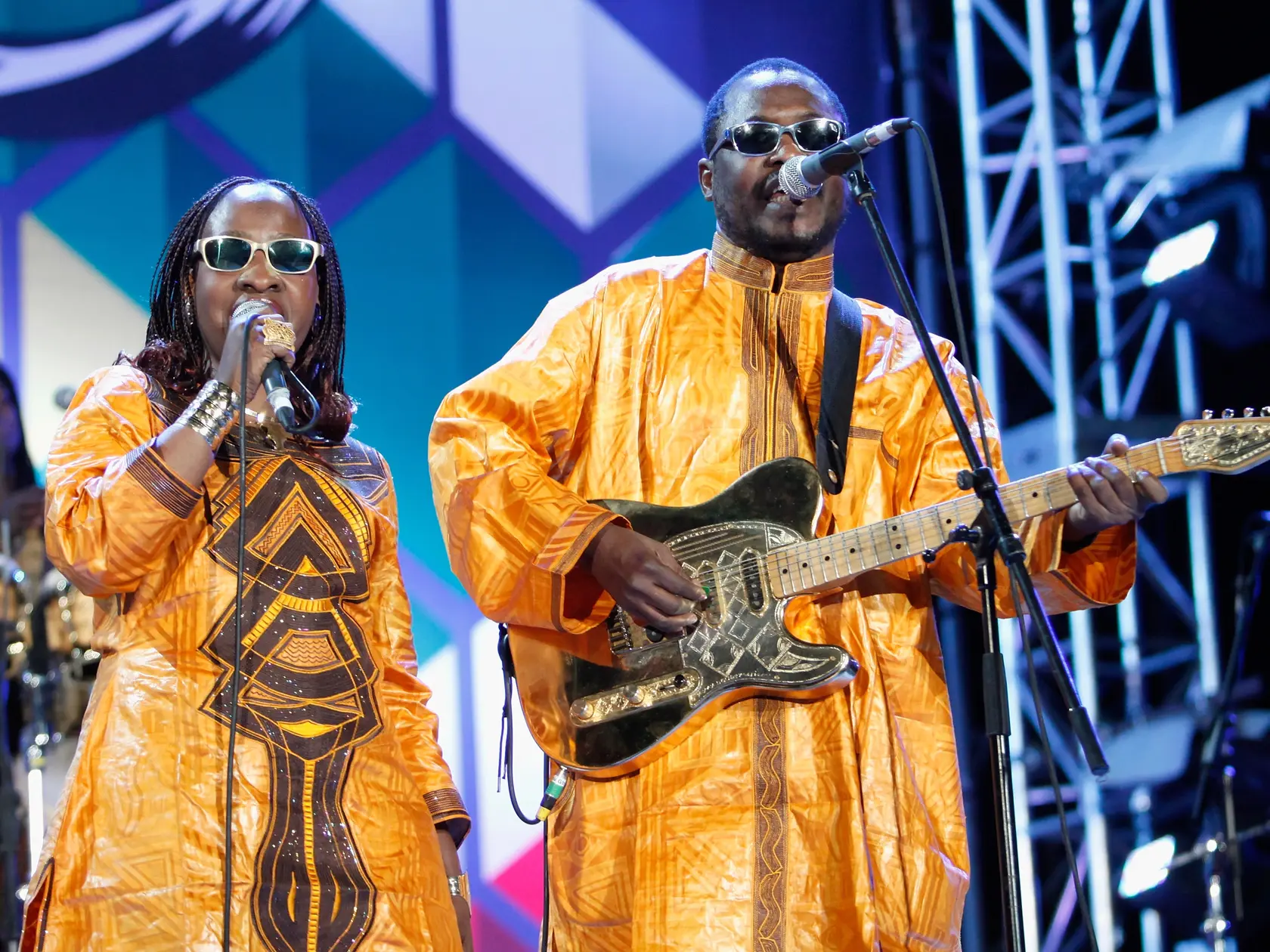 Vydali viac ako desať ocenených albumov. Za platňu "Dimanche a Bamako" získali v roku 2005 francúzsku hudobnú cenu Victoire de la musique. Rovnaké ocenenie dostali aj v roku 2013 za album "Folila". Prvý zmienený album získal v roku 2006 aj britskú cenu BBC Radio Award v kategórii world music. Ich album "Welcome to Mali" z roku 2008 bol nominovaný na americkú cenu Grammy v kategórii najlepší album súčasnej world music.