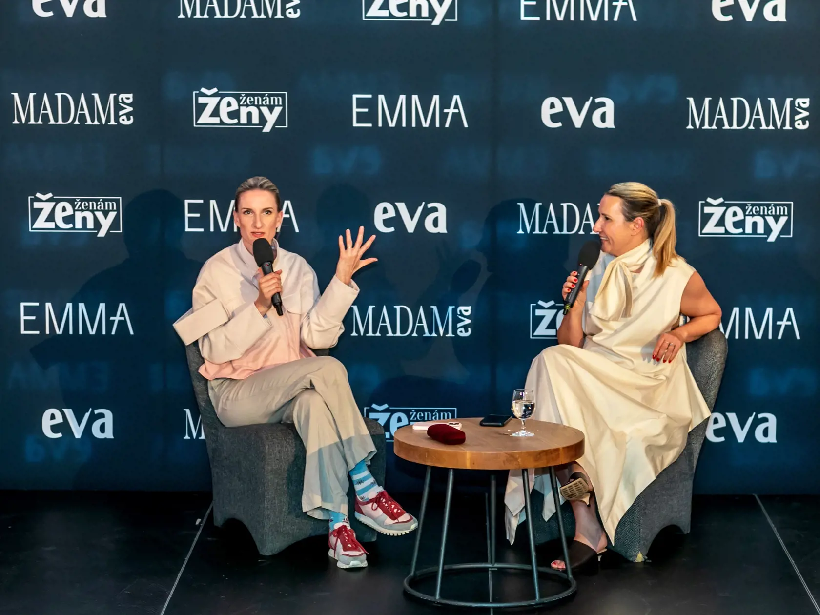 Na snímke moderátorka Adela Vinczeová počas druhého ročníka Trend konferencie pod názvom ženy ženám. 