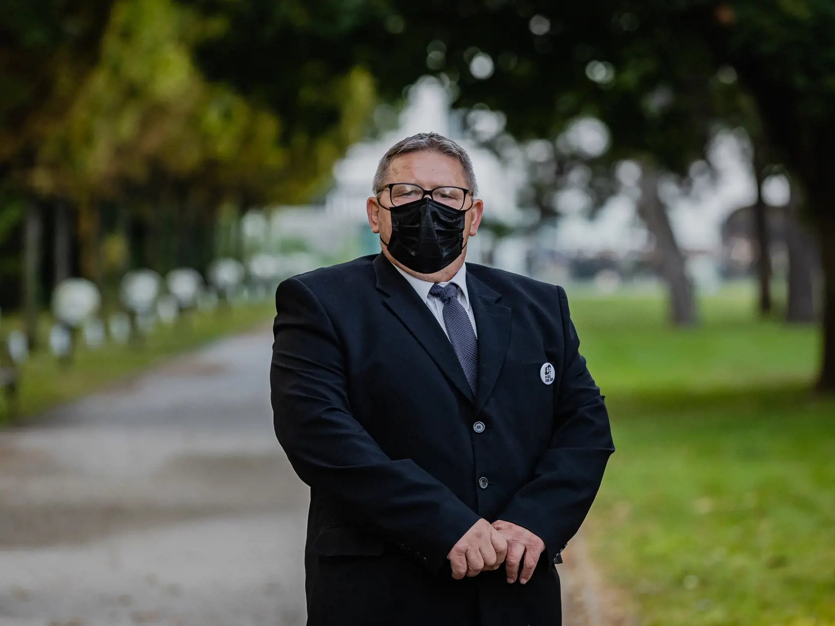 Pápež František sa v pondelok 13.9. 2021 zúčastnil oficiálneho prijatia u Prezidentky Slovenskej republiky Zuzany Čapautovej a následného stretnutia s osobnosťami politického, spoločonského aj kultúrnehon života v záhrade Prezidentského paláca. Na snímke Jozef Kuciak.