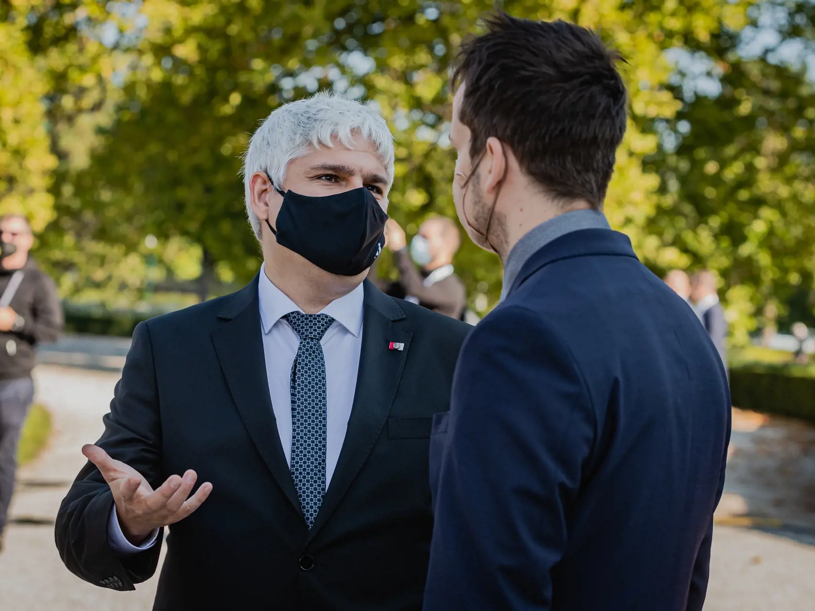 Pápež František sa v pondelok 13.9. 2021 zúčastnil oficiálneho prijatia u Prezidentky Slovenskej republiky Zuzany Čapautovej a následného stretnutia s osobnosťami politického, spoločonského aj kultúrnehon života v záhrade Prezidentského paláca. Na snímke vedec Pavol Čeklan.