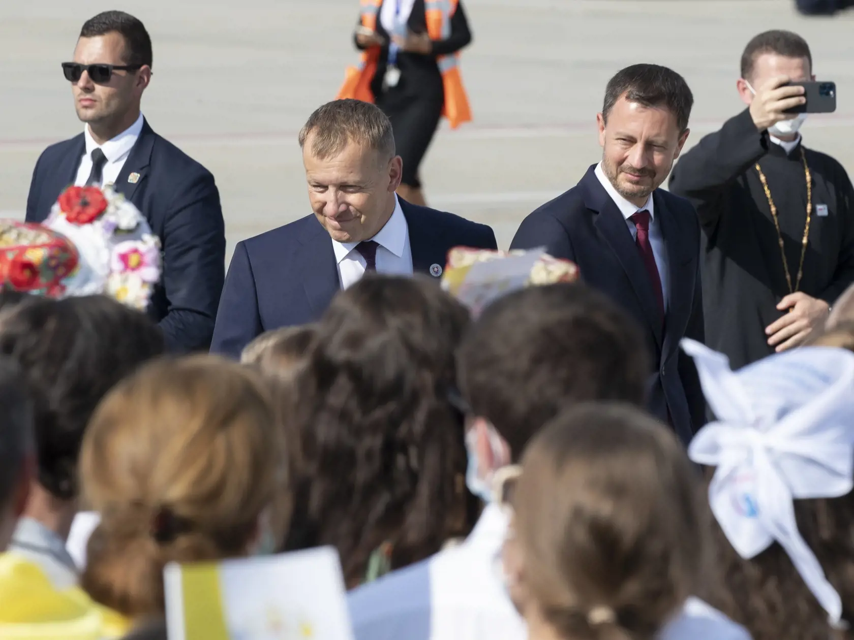 Prílet pápeža Františka na letisko M.R. Štefánika v Bratislave pri príležitosti trodňovej apoštolskej návštevy Slovenska. 