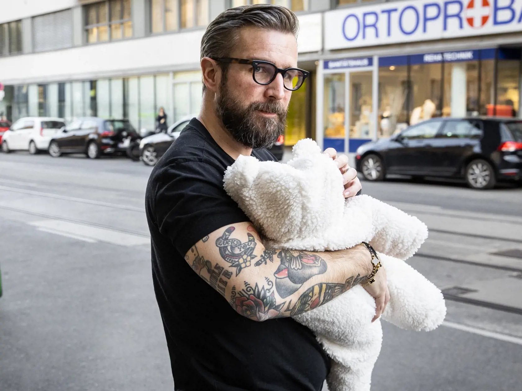 Takto si z viedenskej kliniky odnášala rodina nového člena - malú Ninku.