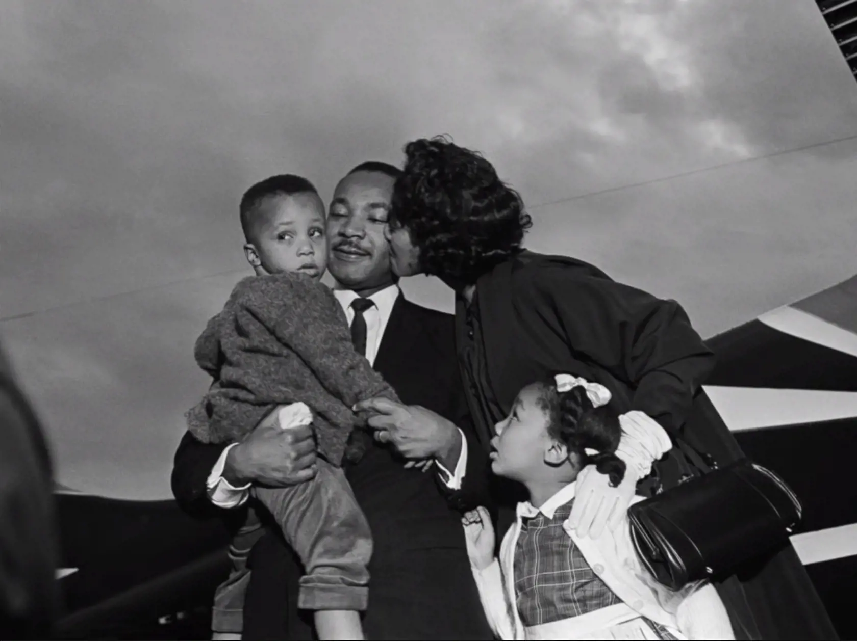 Martin Luther King bol zanieteným bojovníkom za ľudské práva a za svoju snahu bol ocenený aj Nobelovou cenou za mier.