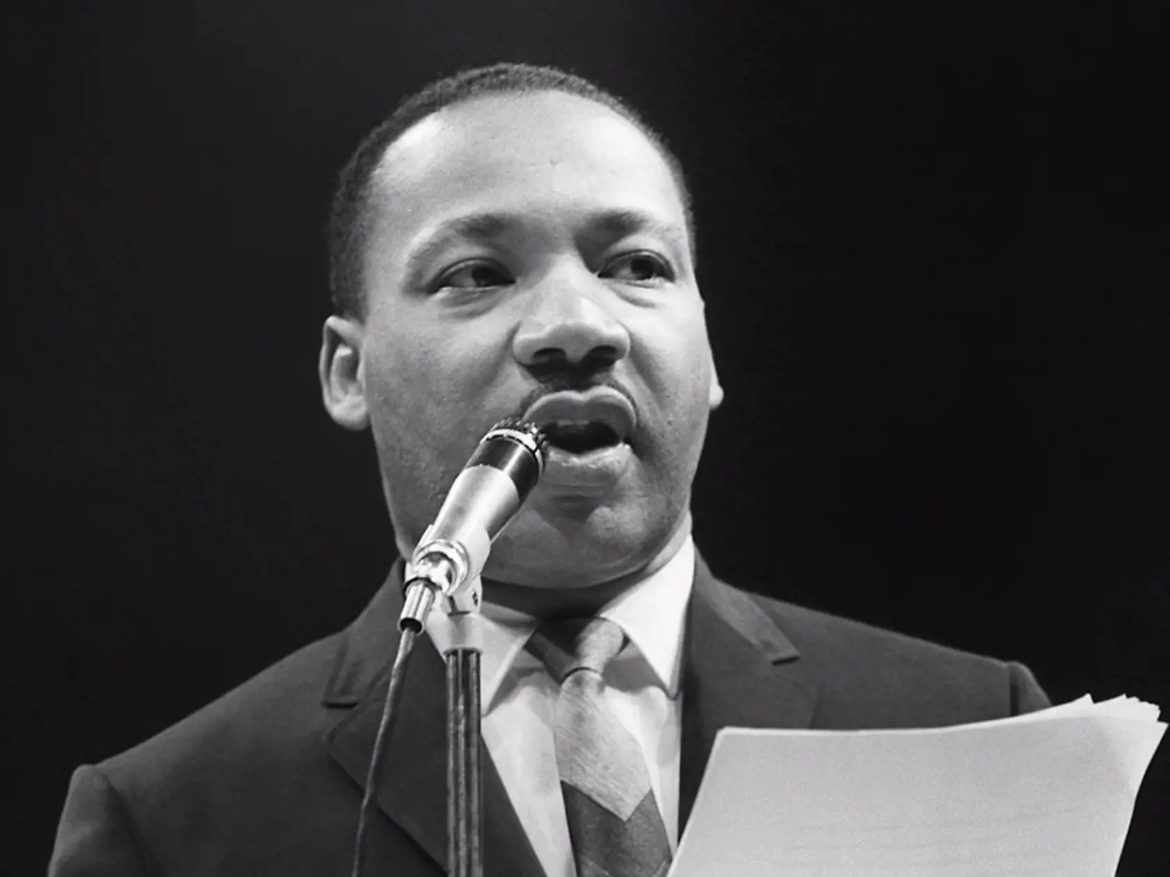 Martin Luther King bol zanieteným bojovníkom za ľudské práva a za svoju snahu bol ocenený aj Nobelovou cenou za mier.