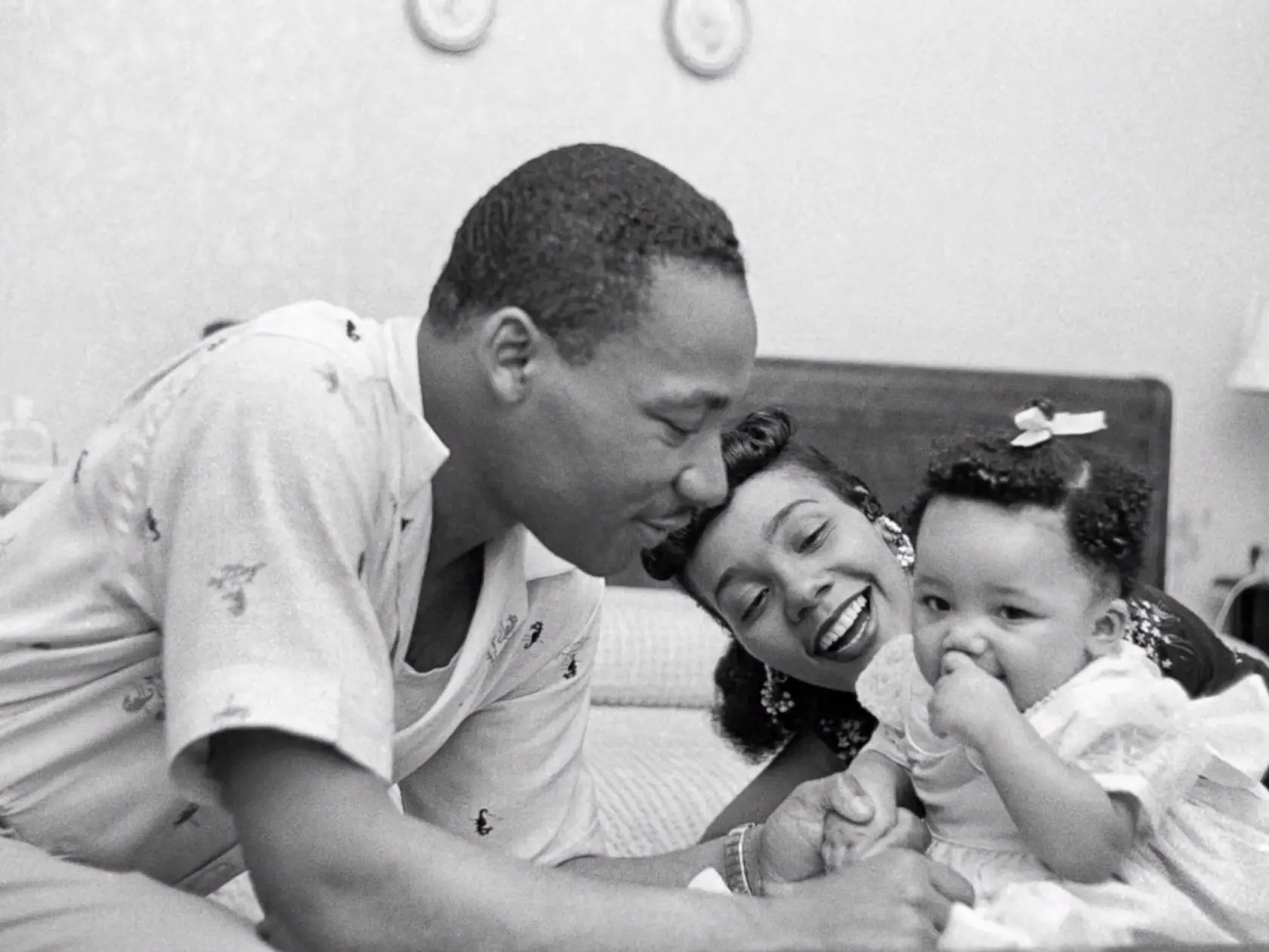 Martin Luther King bol zanieteným bojovníkom za ľudské práva a za svoju snahu bol ocenený aj Nobelovou cenou za mier.
