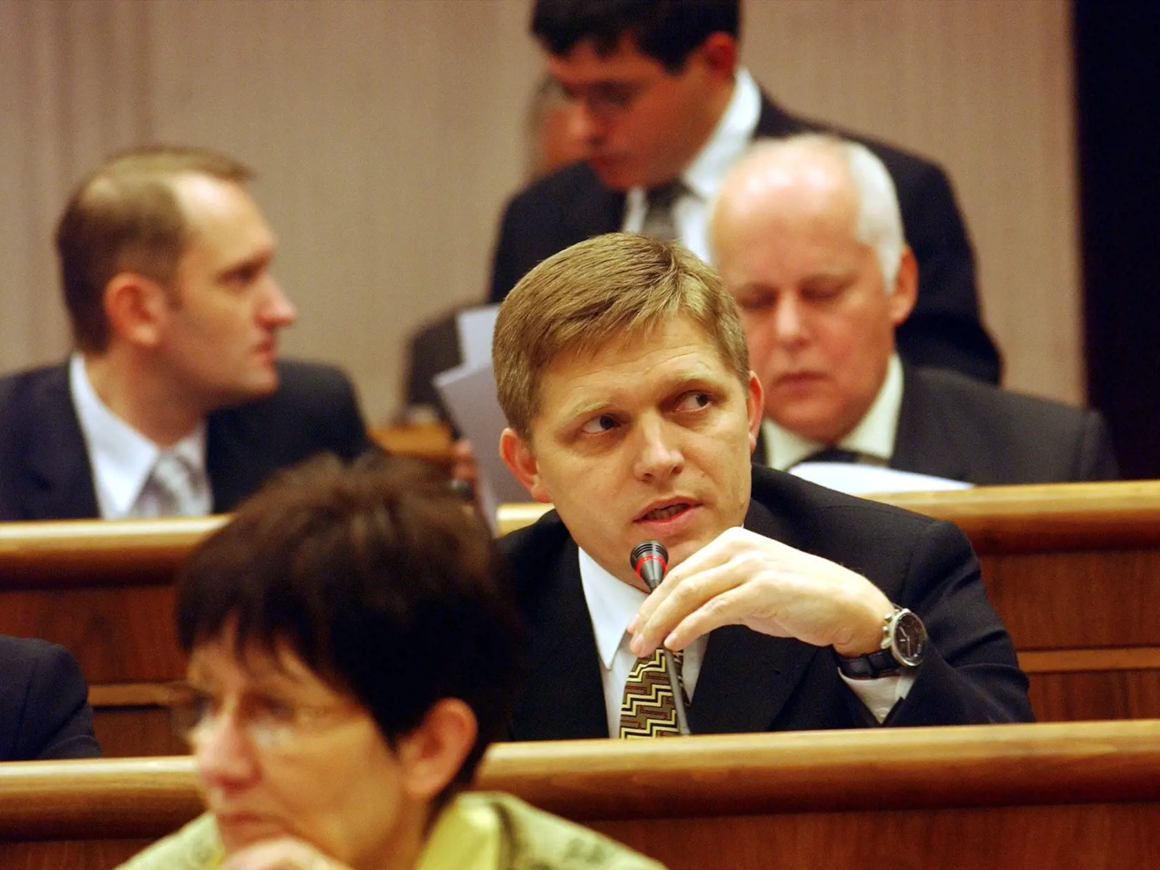 Ivan Varga (vzadu vpravo) vstúpil do politiky po dlhoročnej kariére vo firme Slovakfarma Hlohovec.