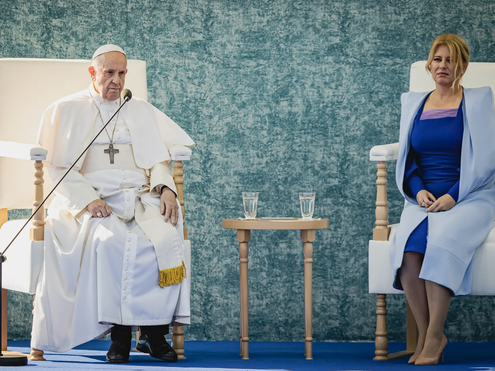 Na snímke je pápež František a prezidentka Zuzana Čaputová.