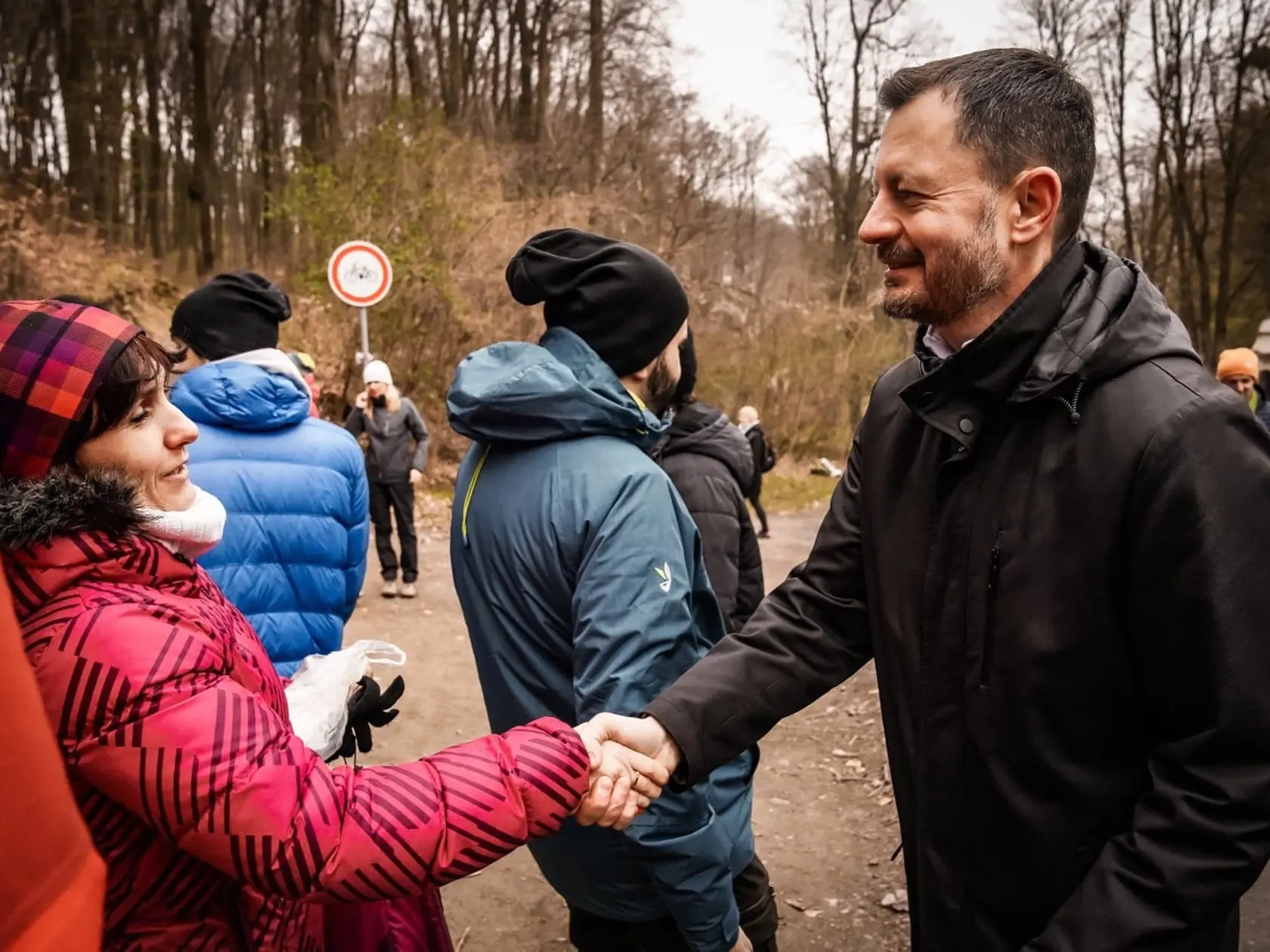 Eduard Heger si posolstvo Veľkého piatka pripomenul v Marianke. Spolu s rodinou sa tu zúčastnil krížovej cesty.