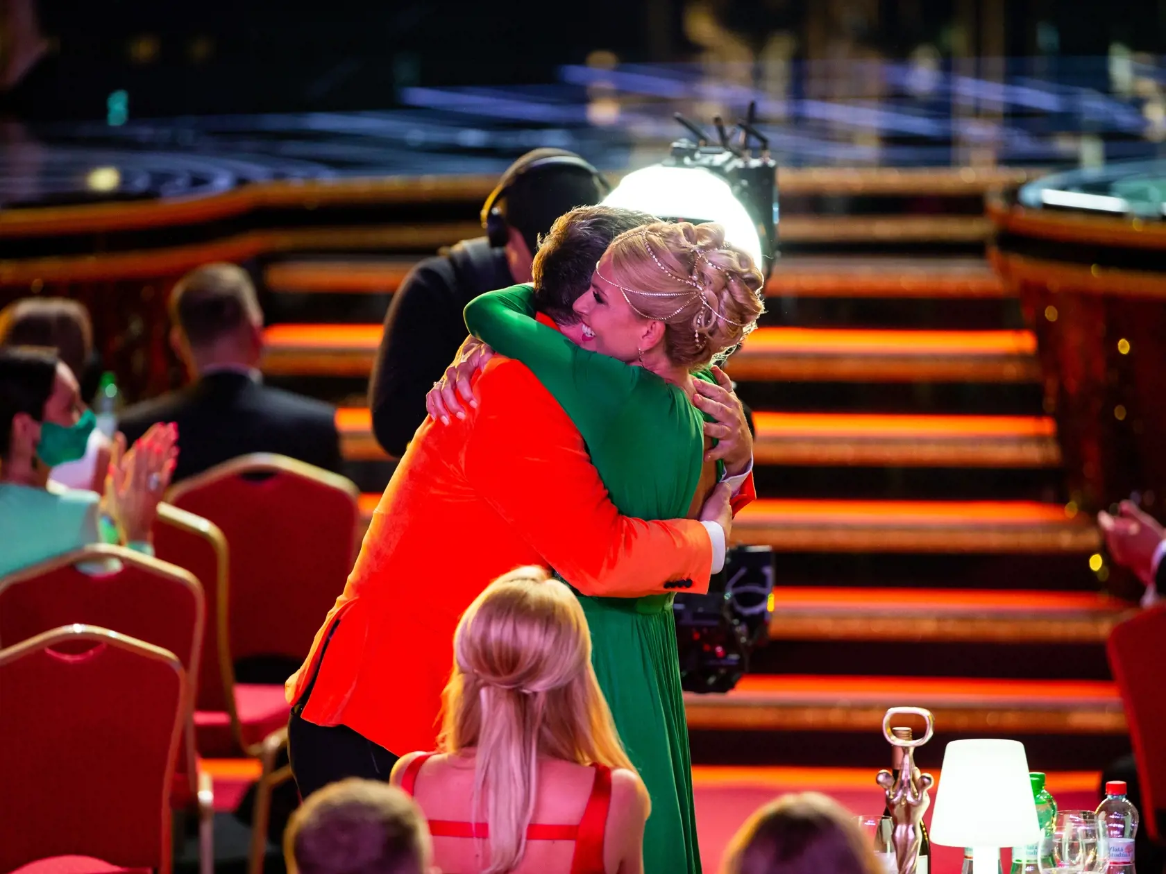 Slávnostný galavečer ankety Osobnosť televíznej obrazovky "OTO" za rok 2019 v novej budove Slovenského národného divadla v Bratislave. Na snímke Marianna Ďurianová a Michal Hudák