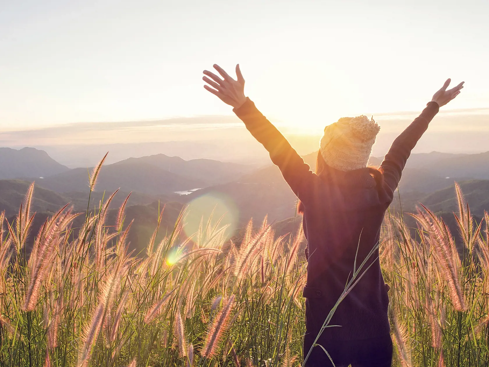 Carefree,Happy,Woman,Enjoying,Nature,On,Grass,Meadow,On,Top