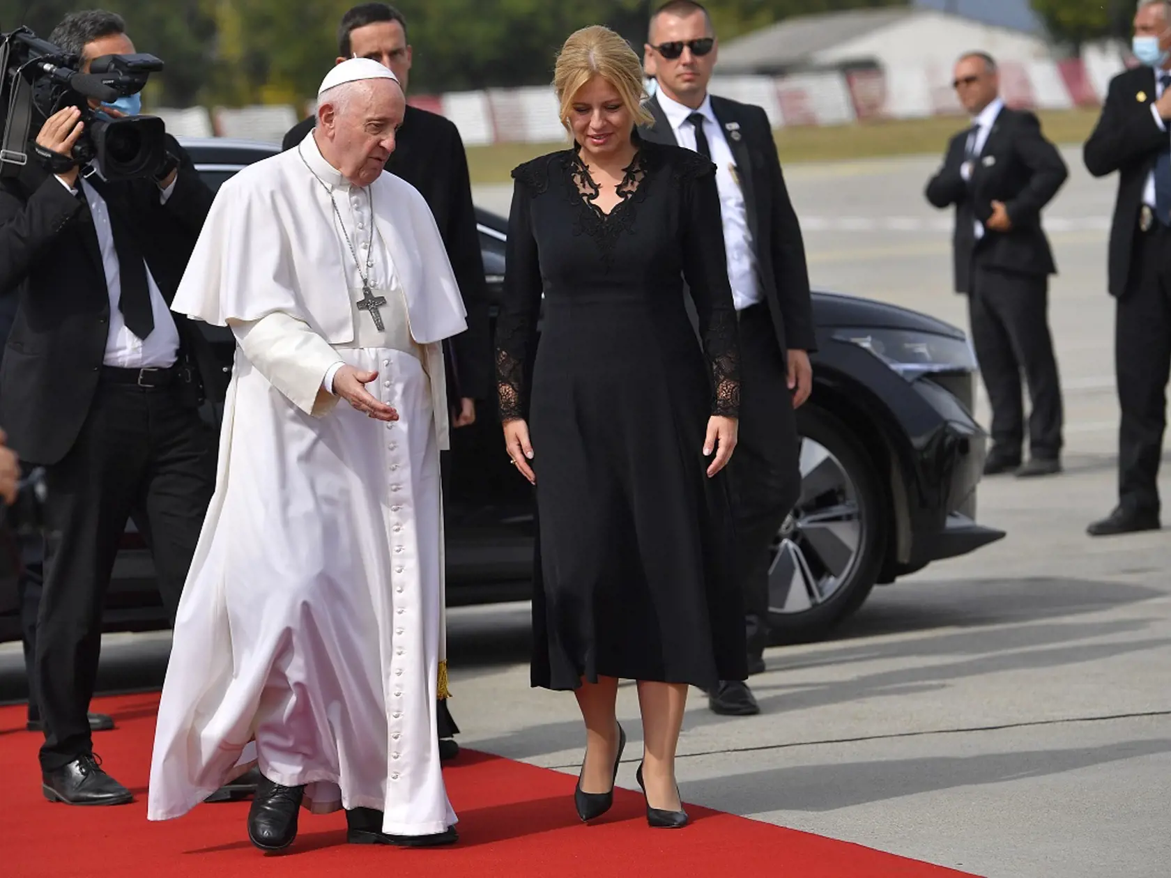 Pápež František ukončil oficiálnu návštevu Slovenska.