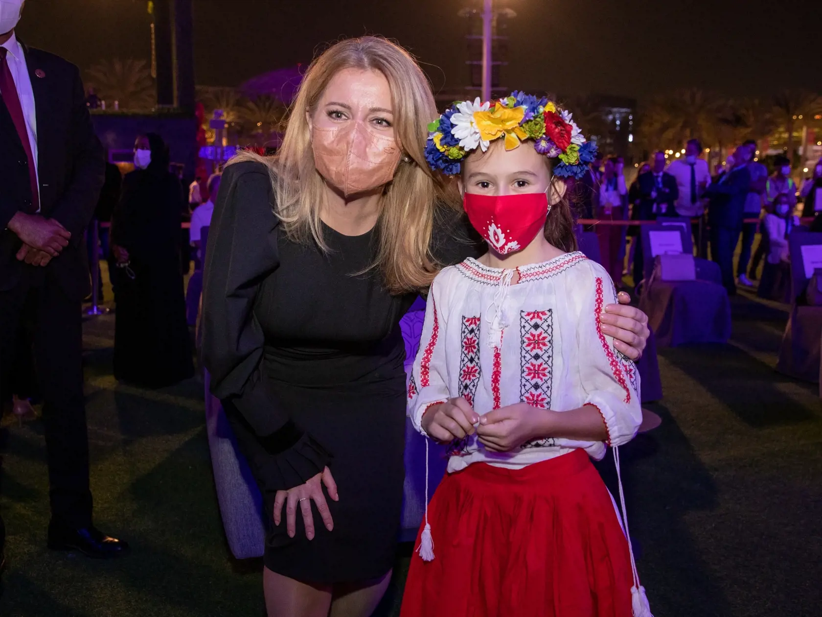 Prezidentka Zuzana Čaputová počas večerného kultúrneho programu na Expo Dubaj 2020.