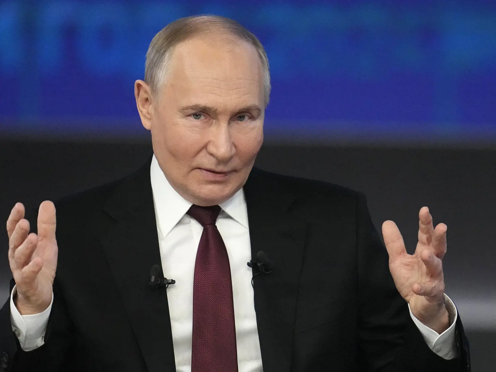Ruský prezident Vladimir Putin rozpráva počas výročnej tlačovej konferencie v Moskve 19. decembra 2024.