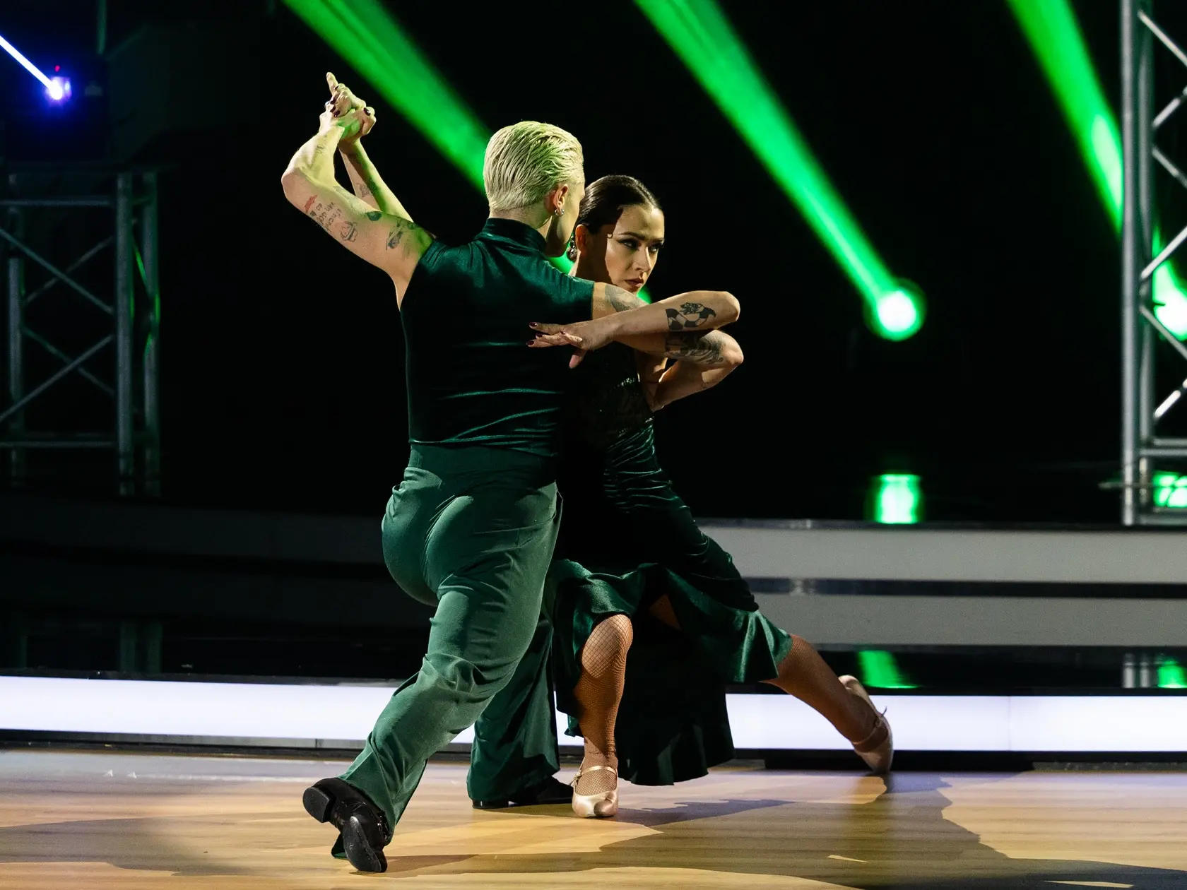 Na snímke Eva Burešová a Matyáš Adamec počas šiesteho kola Let's dance 2025.