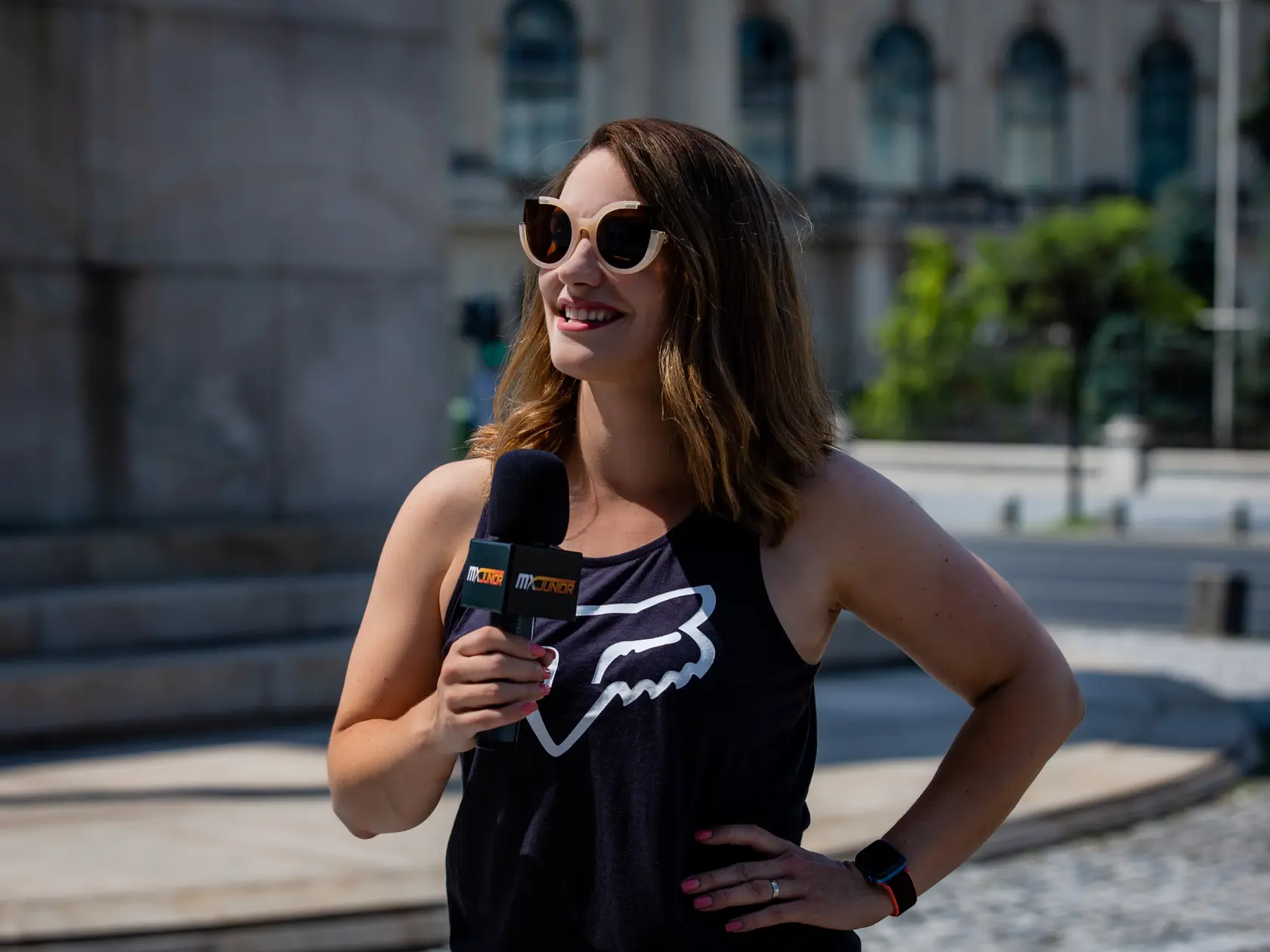Radka Kovaľ Mazáková: Ako sa z televíznej moderátorky stala kráľovná motokrosového komentovania!
