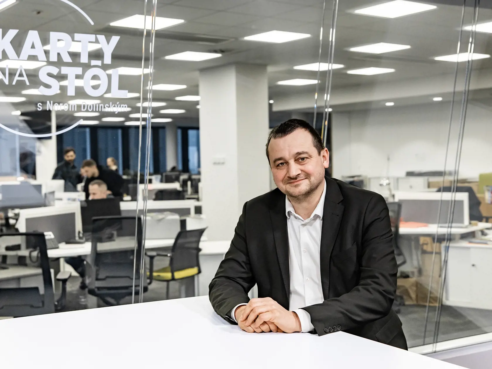 Diskusná relácia “Karty na stôl”, ktorej hosťom bol Martin Kultan, predseda predstavenstva a GR Dôvery.