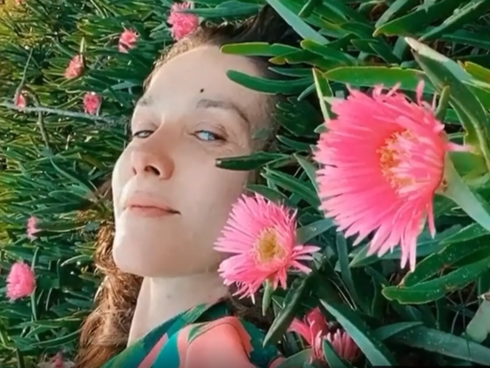 Natalia Oreiro zverejnili zábery bez mejkapu. Žiadna dokonalosť. Poblednutá pleť aj vrásky.