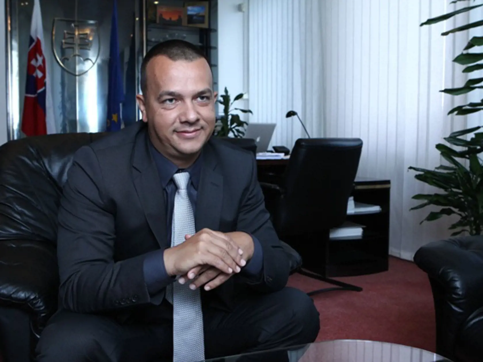 Juraj Miškov: Na
jeho ministerstve rozdali
na odmenách najviac.