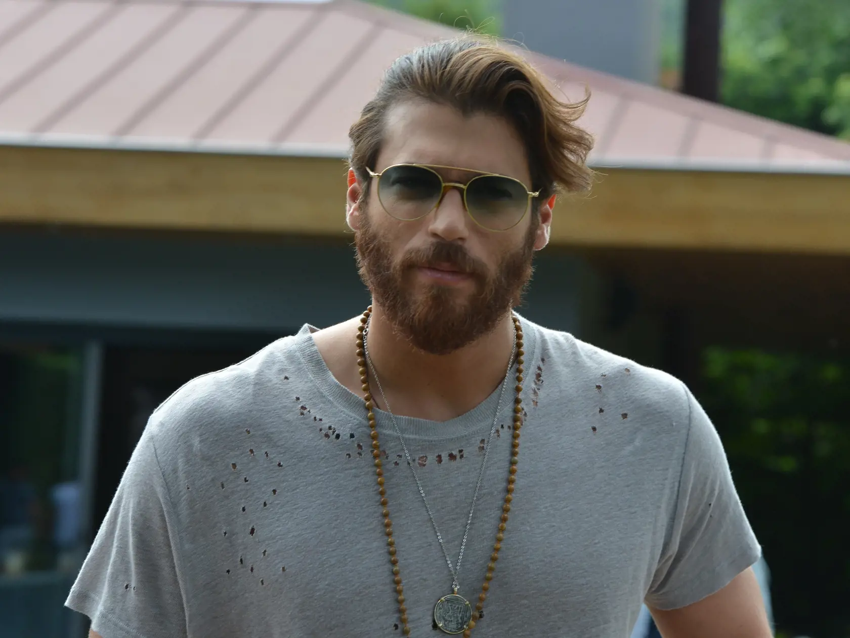 Can Yaman zo seriálu S hlavou v oblakoch