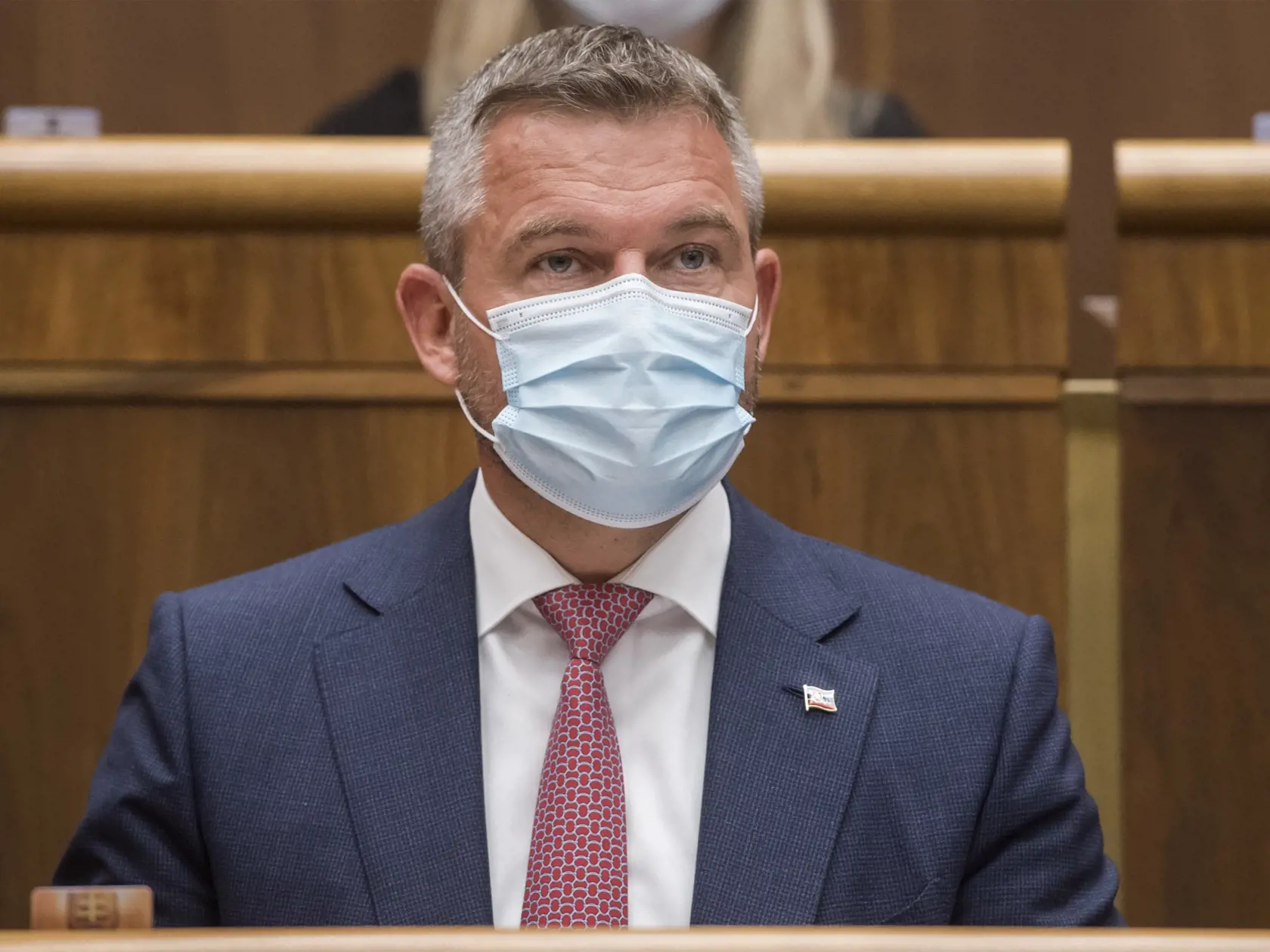 Pokiaľ sa bude Hlas viac orientovať na spoluprácu s liberálnymi stranami, ako je to dnes zrejmé, zabudnime na to, že Slovensko môže mať po voľbách silnú a stabilnú sociálno-demokratickú vládu," uviedol v stanovisku Fico.
