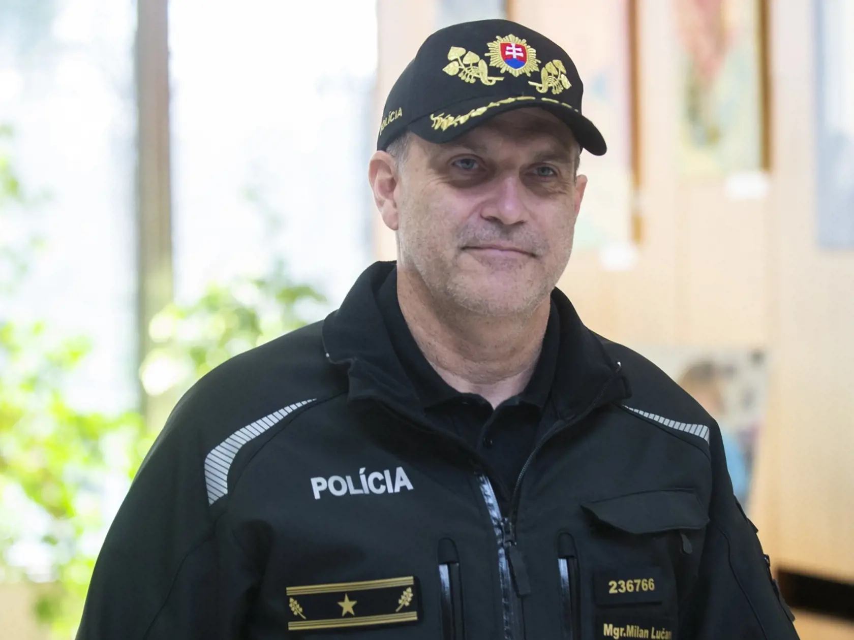 Bývalý policajný prezident Milan Lučanský je obvinený z korupcie. On vinu rázne odmieta!