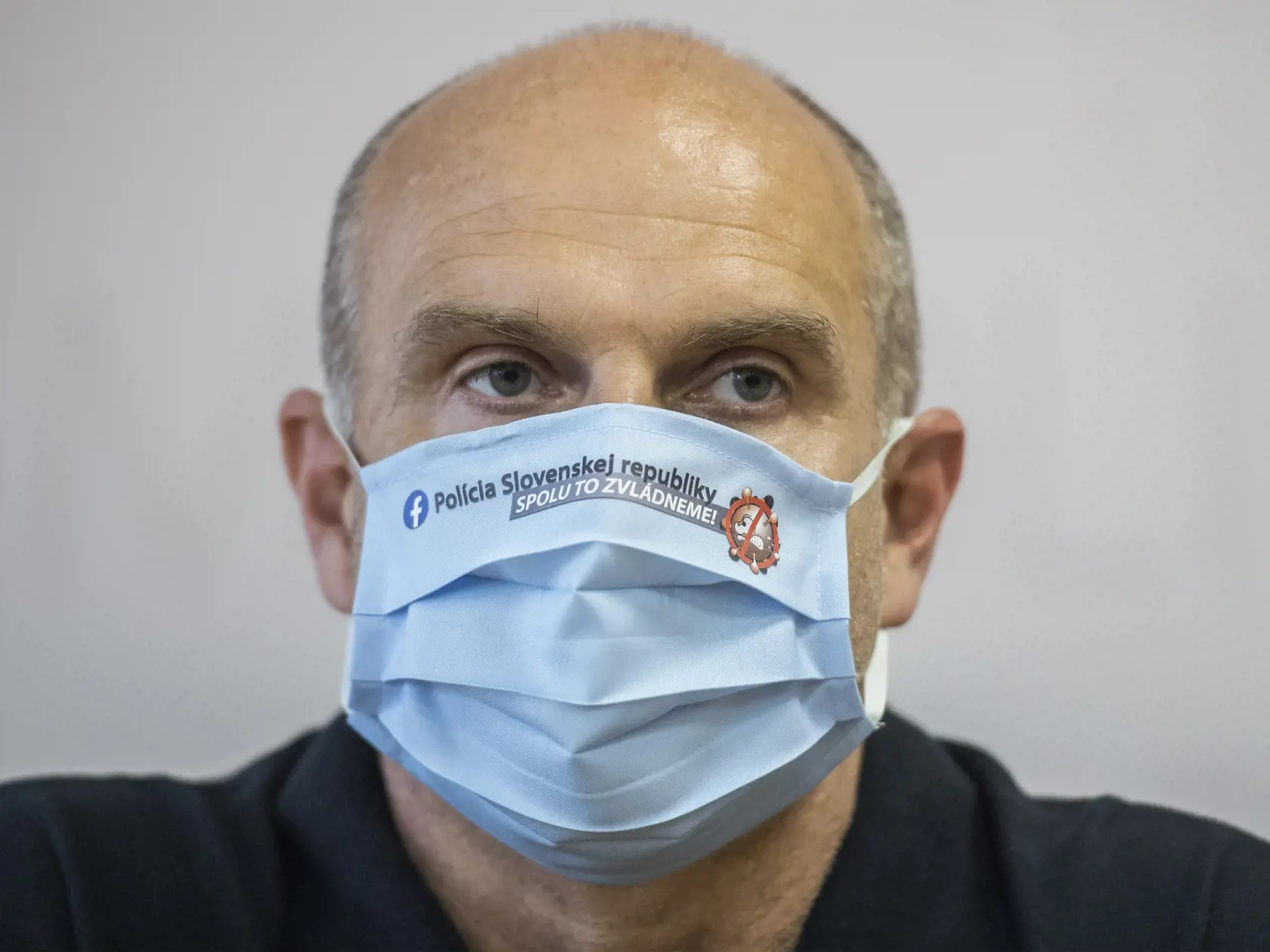 Milan Lučanský počas tlačovej konferencie.