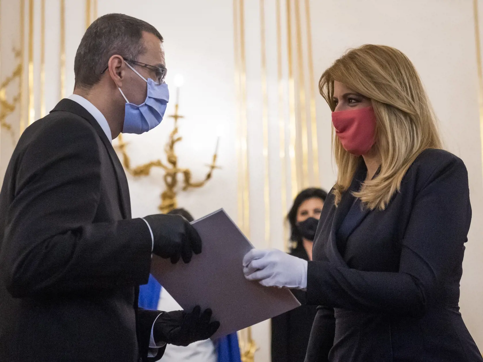 Na snímke generálny prokurátor Maroš Žilinka počas svojho vymenovania prezidentkou SR Zuzanou Čaputovou v Prezidentskom paláci v Bratislave 10. decembra 2020. FOTO TASR - Jaroslav Novák