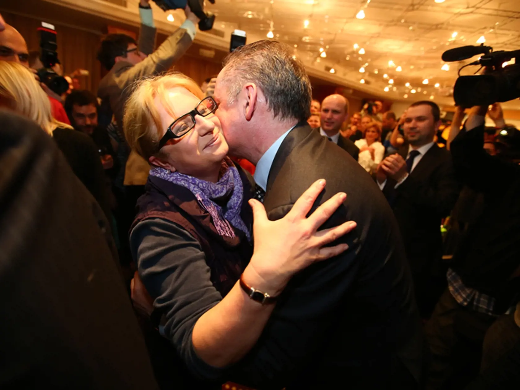 Druhé kolo prezidentských volieb 2014: Andrejovi Kiskovi blahoželala aj Elena Vacvalová.