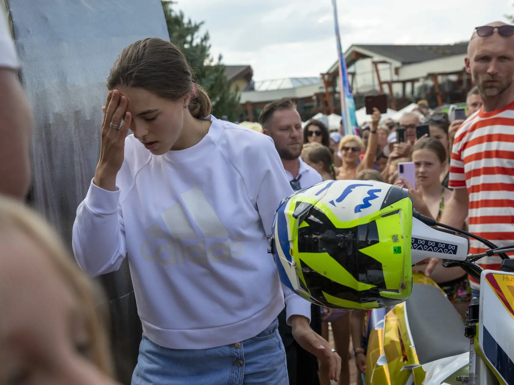 Petra prišla na motorke.