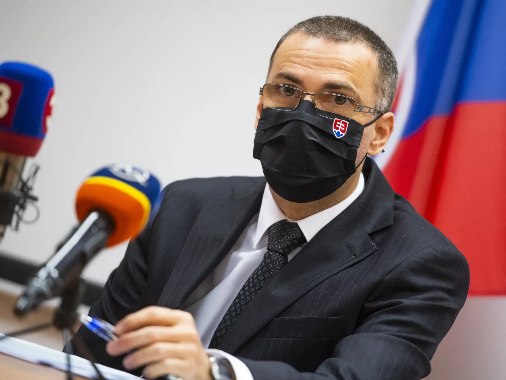 Na snímke generálny prokurátor SR Maroš Žilinka počas brífingu k výsledku preskúmania okolností súvisiacich s poškodením zdravia obvineného bývalého prezidenta Policajného zboru Milana L. vo výkone väzby v Ústave na výkon trestu odňatia slobody v Prešove. V Bratislave 29. decembra 2020. FOTO TASR - Jaroslav Novák