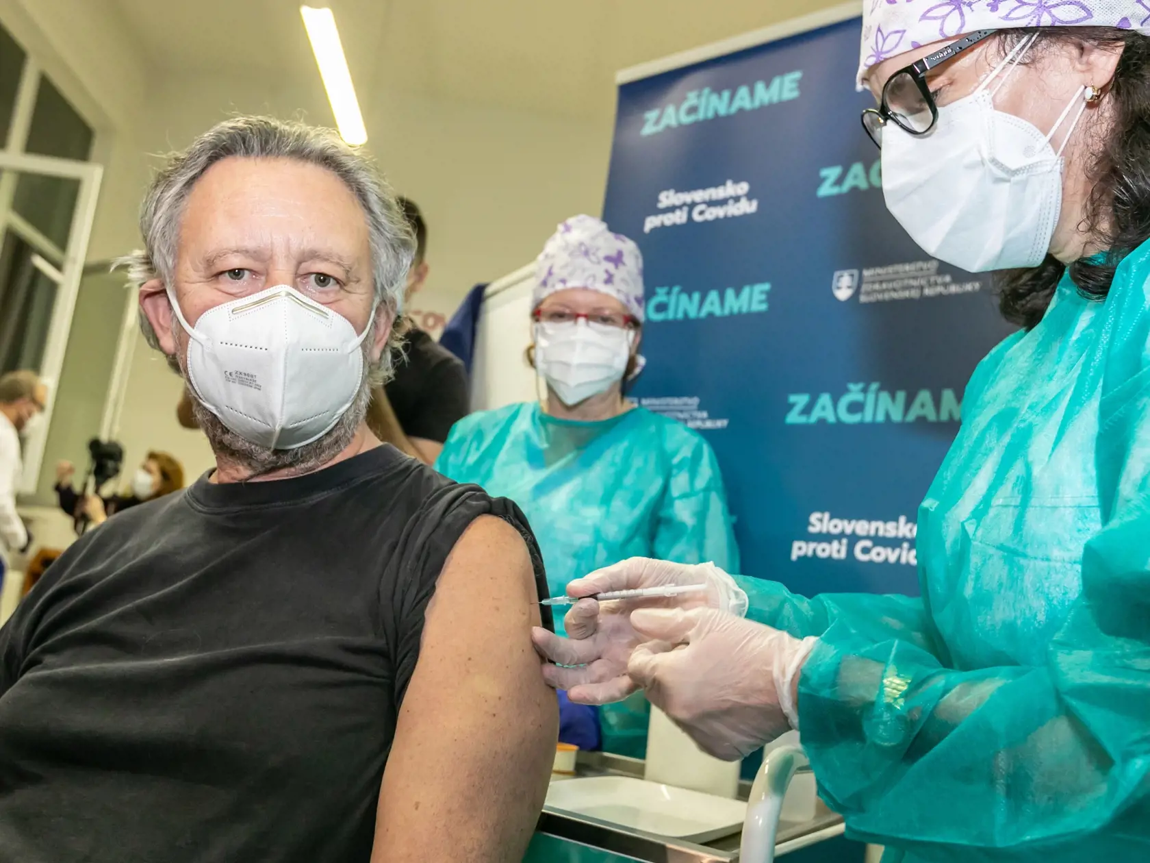 Na snímke očkovanie proti vírusu Covid-19 vo Fakultnej nemocnici v Nitre