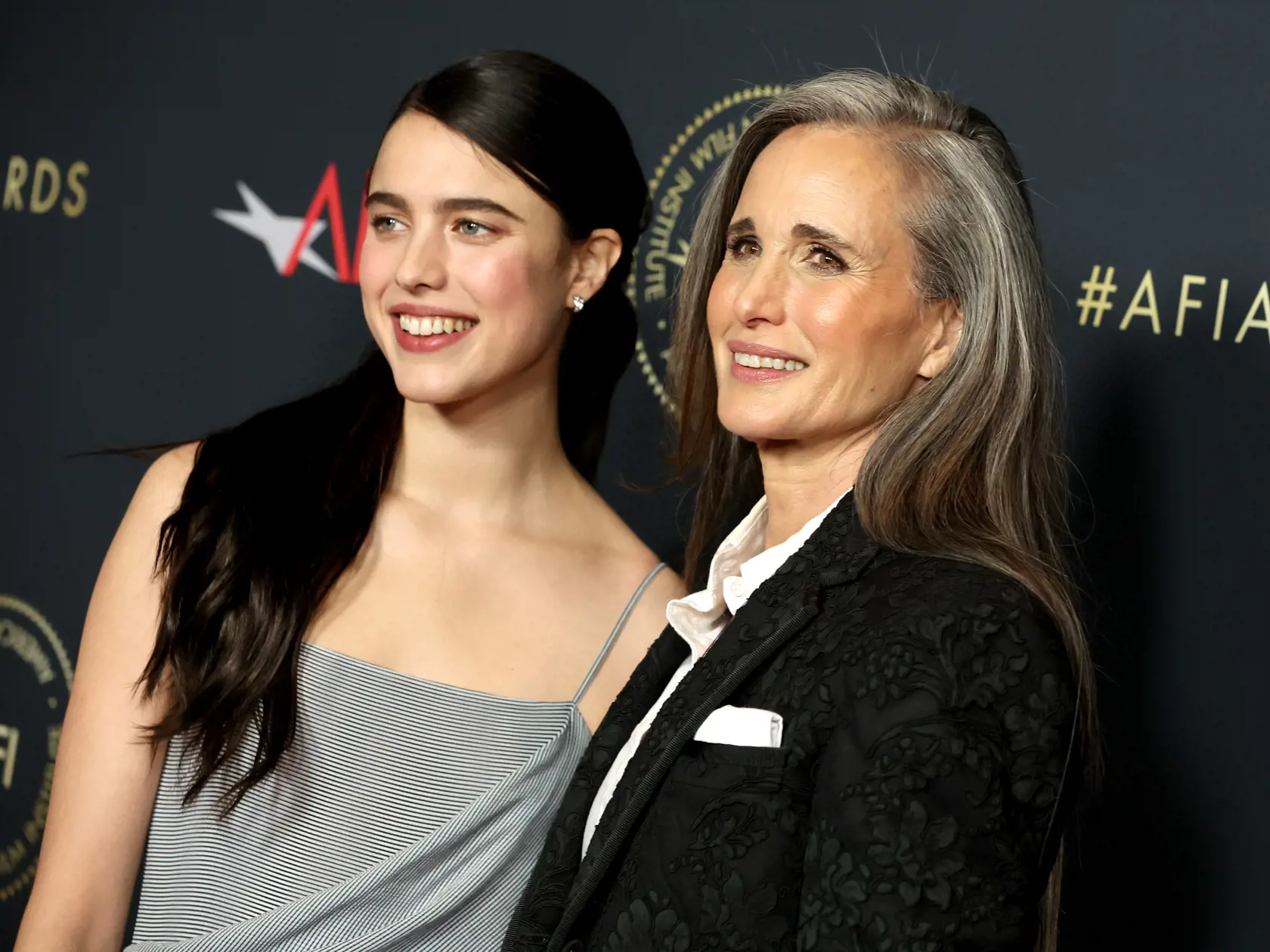 Andie MacDowell si s dcérou Margaret zahrala v seriáli Slúžka.
