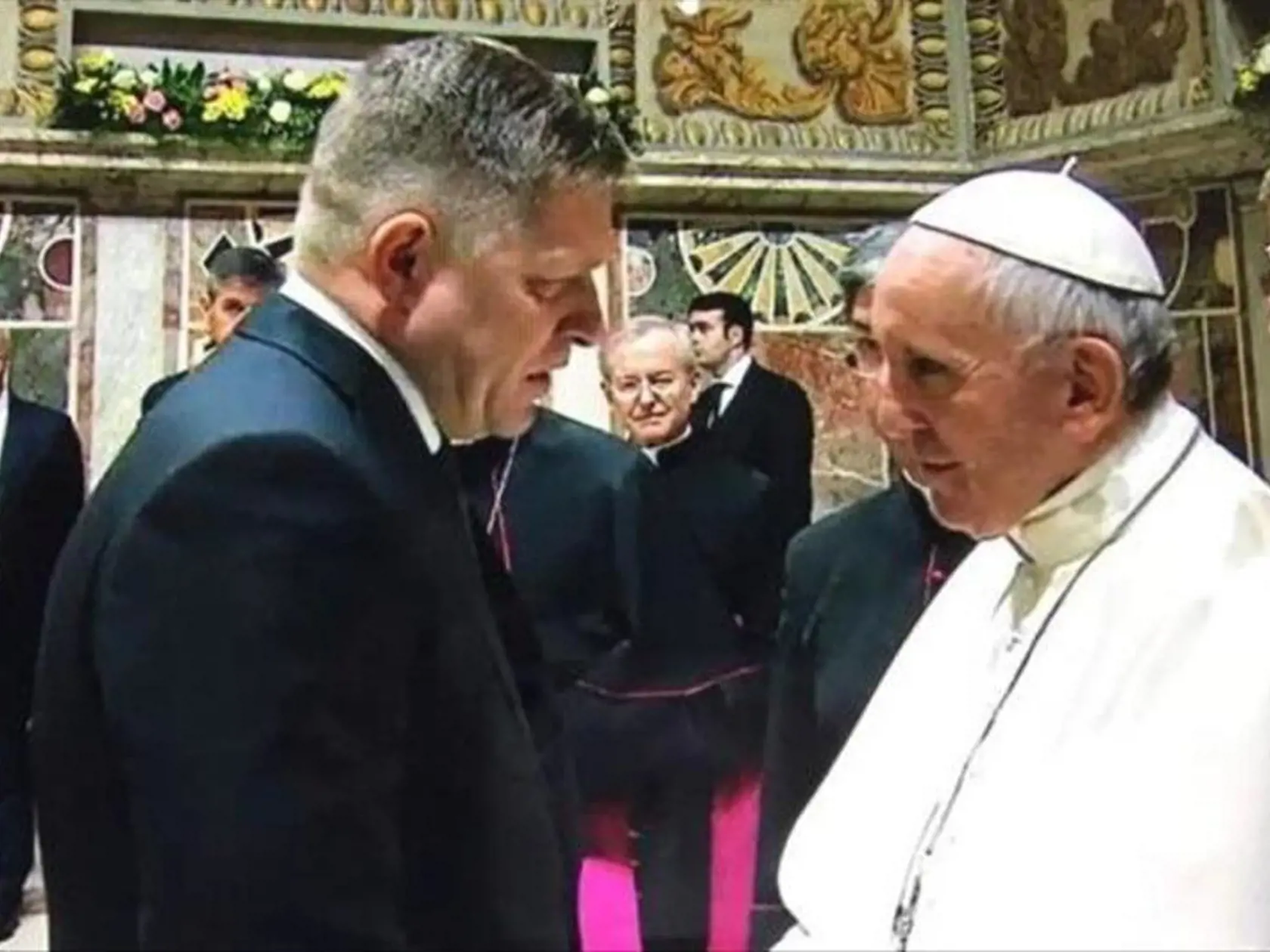 Bývalý premiér Robert Fico sa stretol s pápežom Františkom.