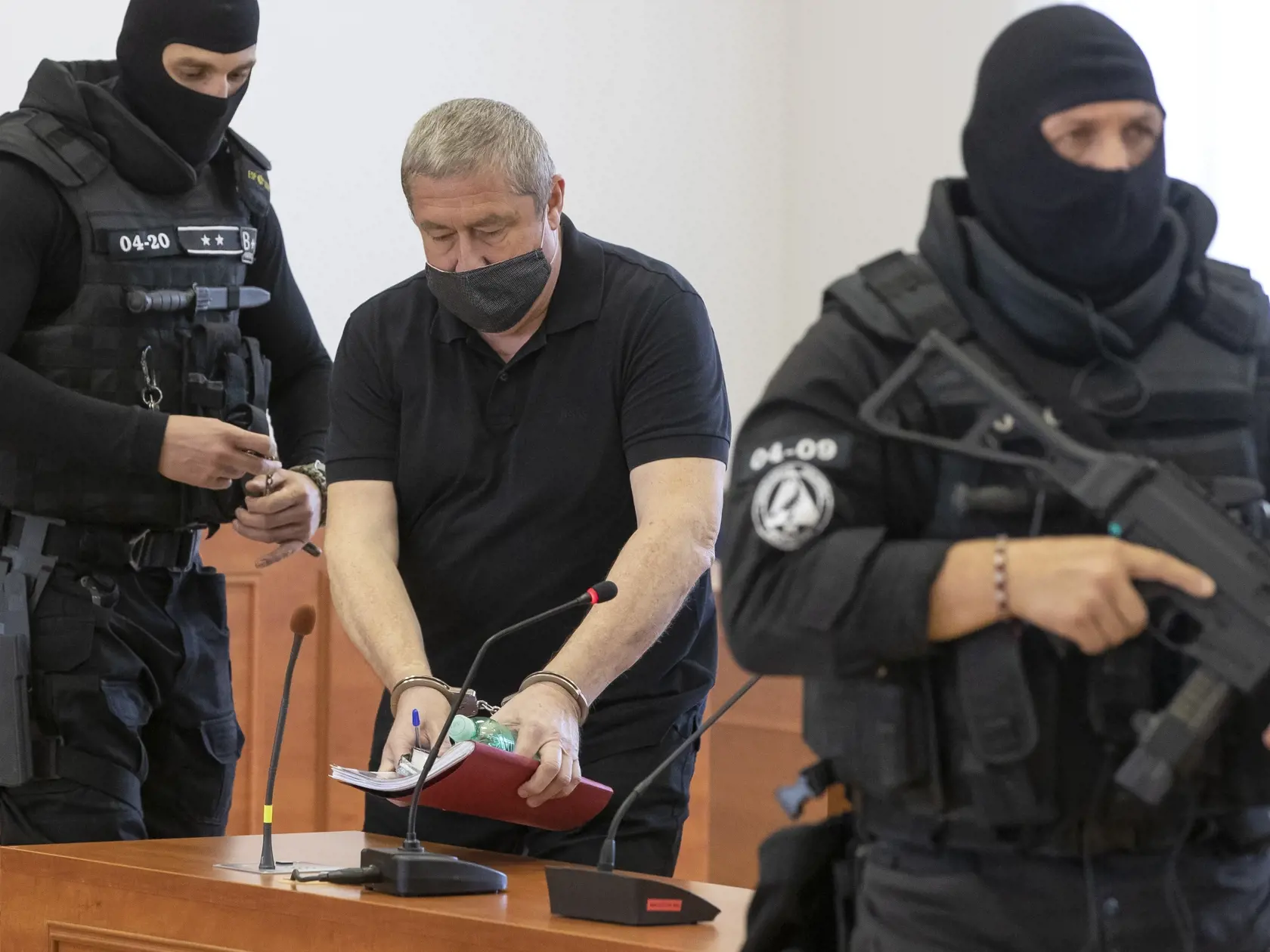 Súdne pojednávanie na Špecializovanom trestnom súde v Pezinku so špeciálnym prokurátorom Dušanom Kováčikom, obvinenom z korupcie.