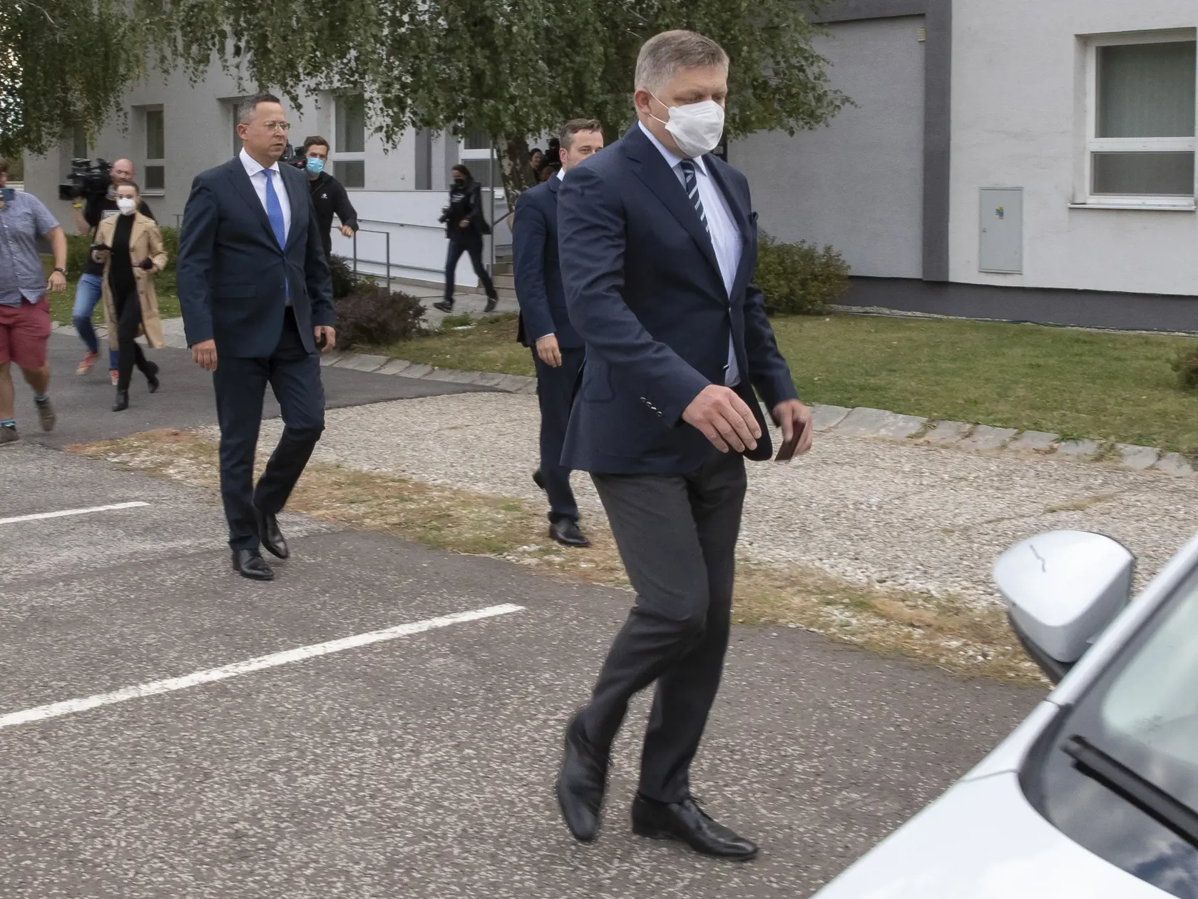 Súdne pojednávanie na Špecializovanom trestnom súde v Pezinku so špeciálnym prokurátorom Dušanom Kováčikom, obvinenom z korupcie. Na snímke je predseda politickej strany Smer - SD Robert Fico, ktorý sa prišiel pozrieť na pojednávanie.