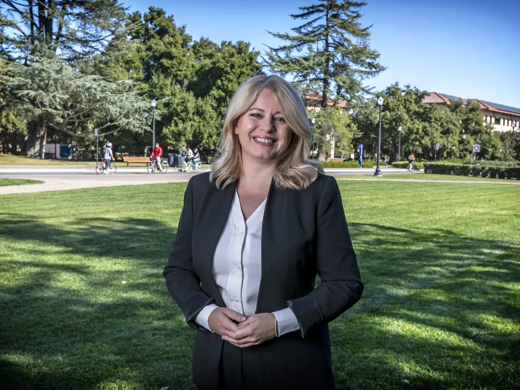 Na snímke bývalá prezidentka Zuzana Čaputová počas rozhovoru na Univerzite v Stanforde. 