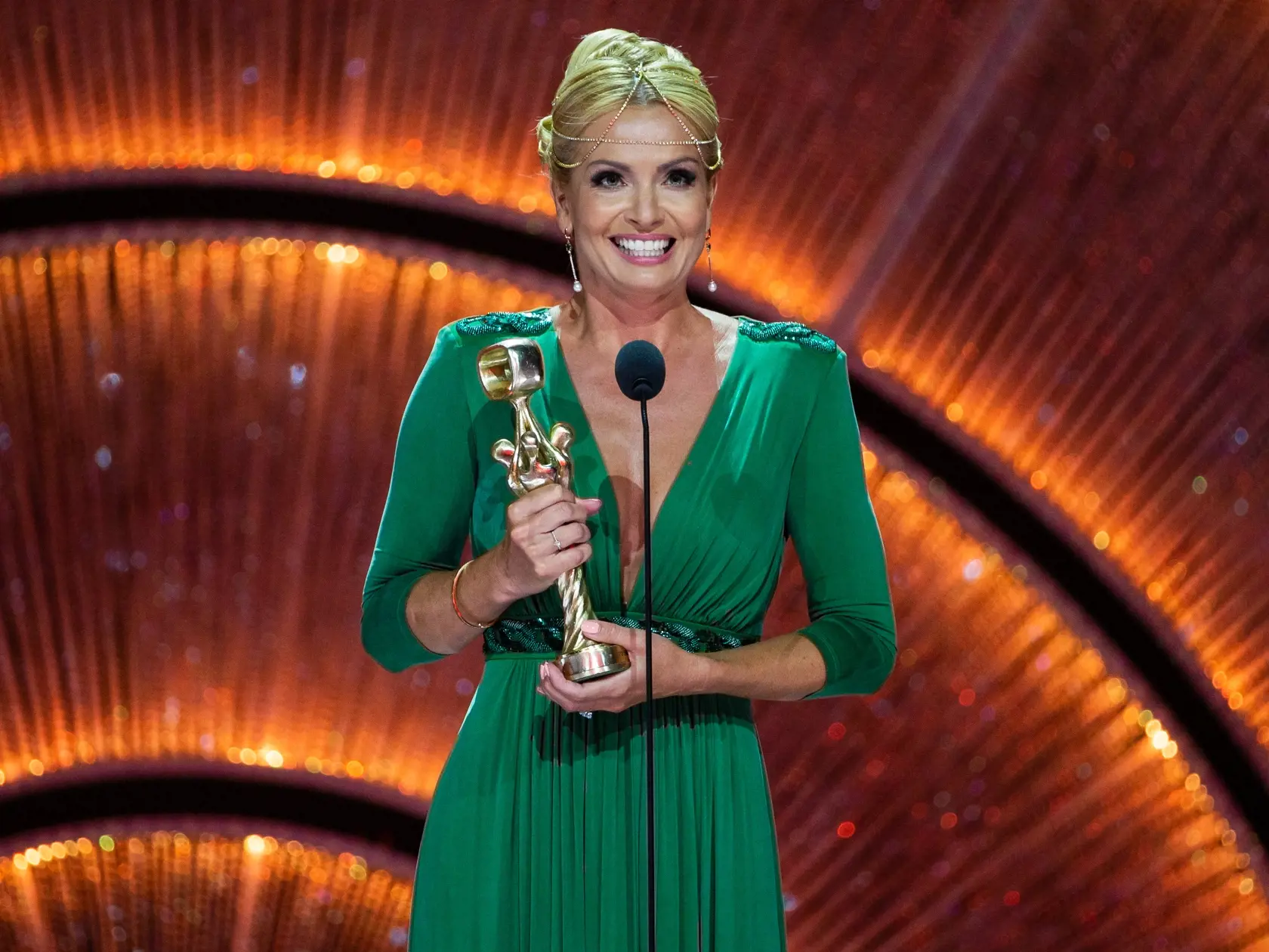 Slávnostný galavečer ankety Osobnosť televíznej obrazovky "OTO" za rok 2019 v novej budove Slovenského národného divadla v Bratislave. Na snímke Marianna Ďurianová.