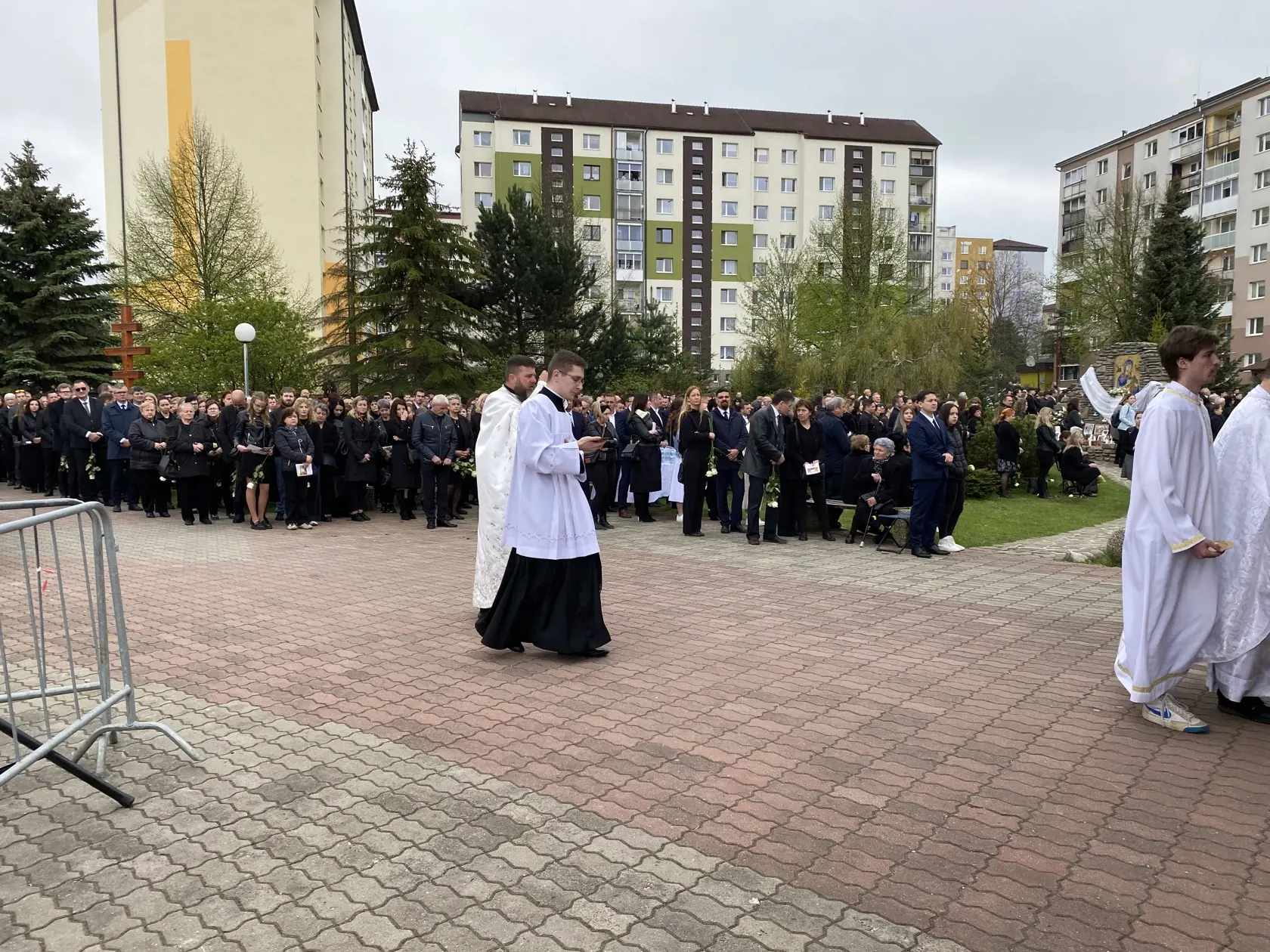 Pohreb troch obetí tragickej havárie pri Spišskej Kapitule v sobotu 6. 4. 2024.