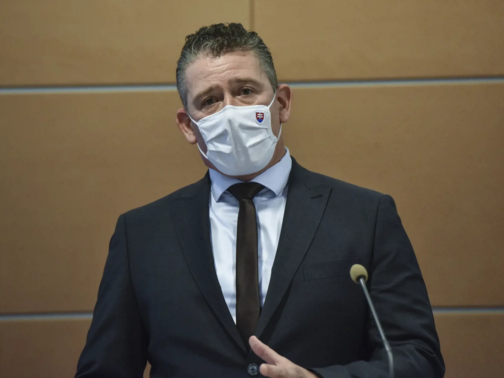 Na Romana Mikulca má Martina Lučanská ťažké srdce. Ten je pre zmenu sklamaný, že vo svojich statusoch prešla do osobných útokov voči jeho osobe.