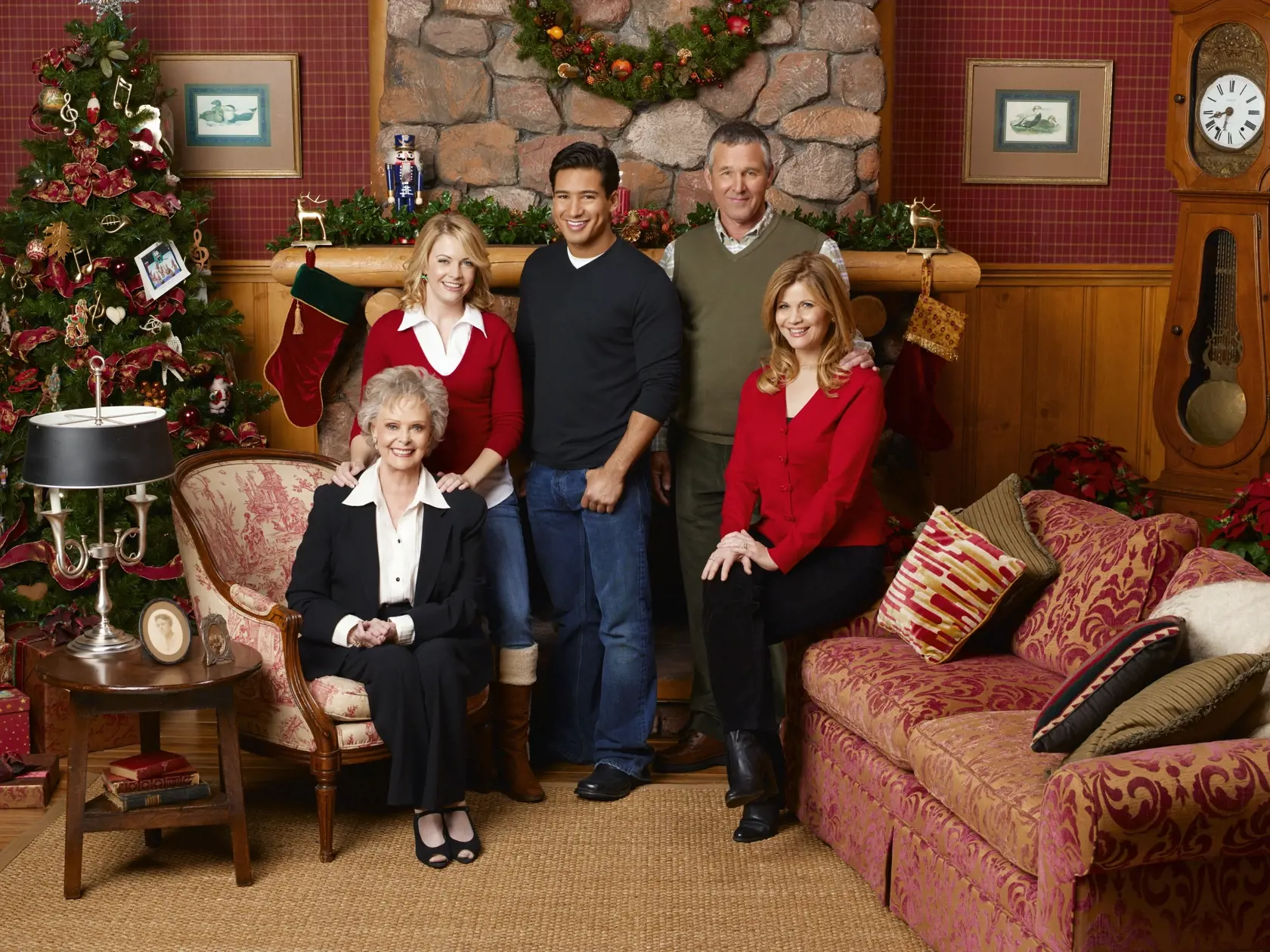HOLIDAY IN HANDCUFFS - June Lockhart as "Grandma," Melissa Joan Hart as "Trudie Chandler," Mario Lopez as "David Martin," Tim Bottoms as "Mr. Chandler" and Markie Post as "Mrs. Chandler" star on ABC Family's original movie, "Holiday in Handcuffs." (ABC FAMILY/ BOB D'AMICO) 