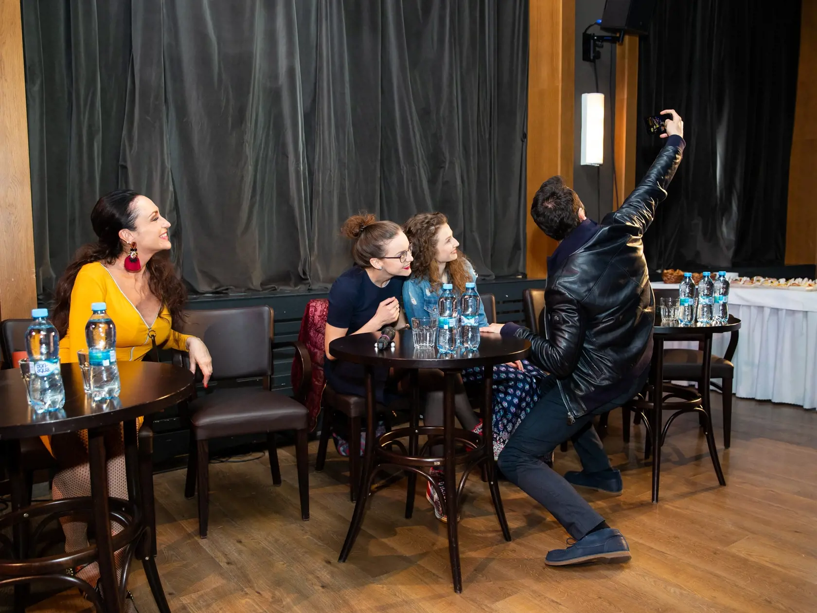 Tlačová konferencia k predstaveniu nového muzikálu "Mária Terézia" v divadle Nová Scéna v Bratislave. Na snímke Sisa Lelkes Sklovská, Branislav Deák, Petra Dubayová a Viktória Matušovová.