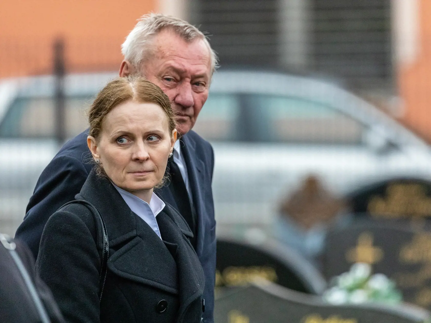 Na snímke Ingrid Šatanová a Emil Šatan na pohrebe uznávaného mládežníckeho trénera Jozefa Nemca v Ludaniciach. 