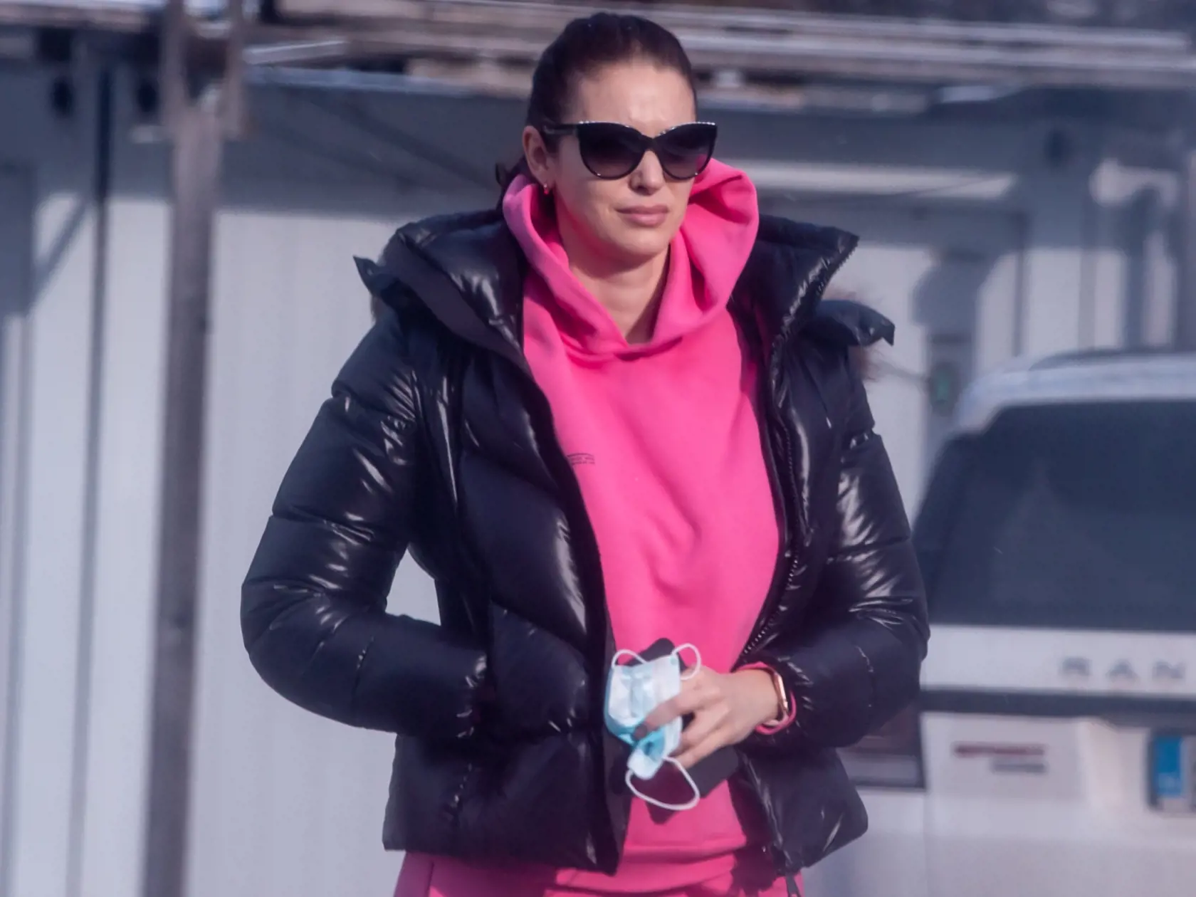 Na snímke je Barbora Richterová počas dna v uliciach hlavného mesta. 