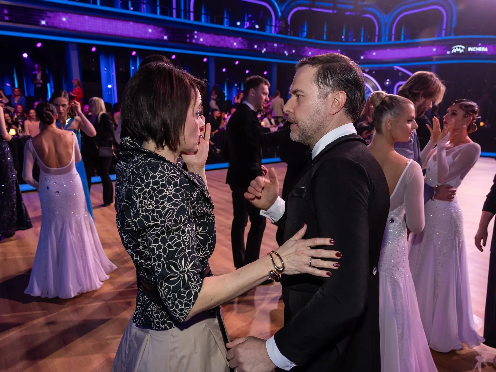 Juraj Kemka a Natália Glosíková vypadli v šiestom kole Let's dance 2025. Na snímke Juraj Kemka s manželkou Adriánou