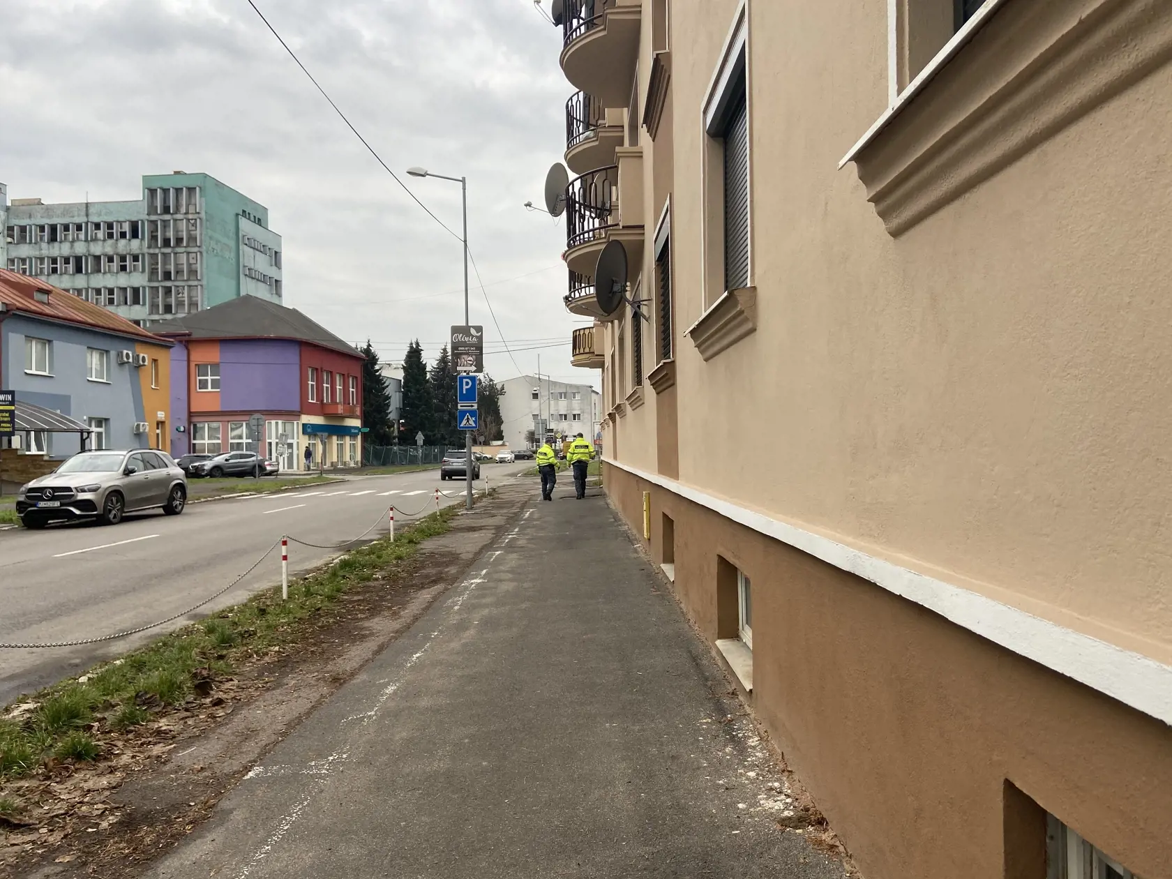 Domácich hnevá, že napriek blízkosti bytov, nikto na krik ženy nezareagoval.