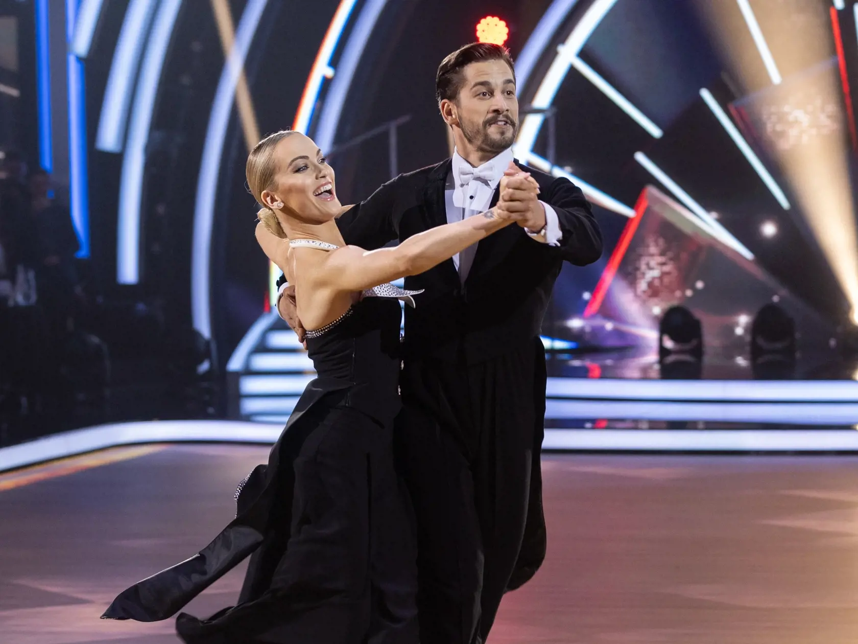Finále šou Let's Dance. Na fotke Jakub Jablonský a Eliška Lenčešová.
