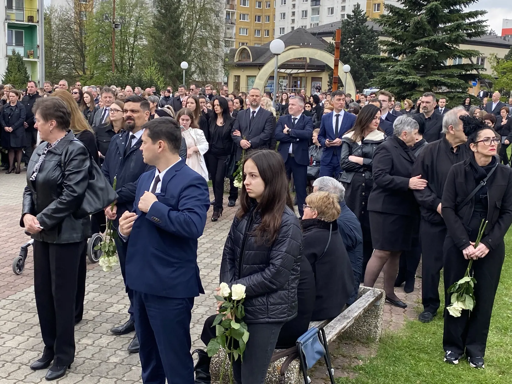 Pohreb Katky (†17) Lucky (†17) a Sofie (†18), obetí nehody pri Spišskej Kapitule.