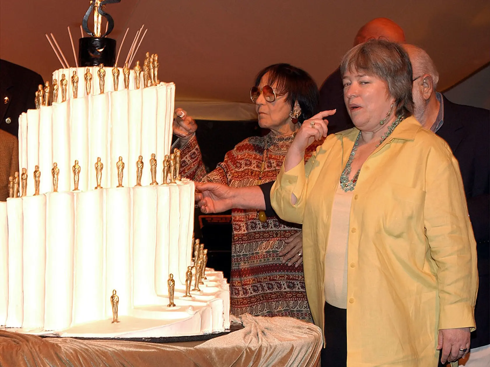 Herečka Kathy Bates bojovala celý život s kilami navyše. 